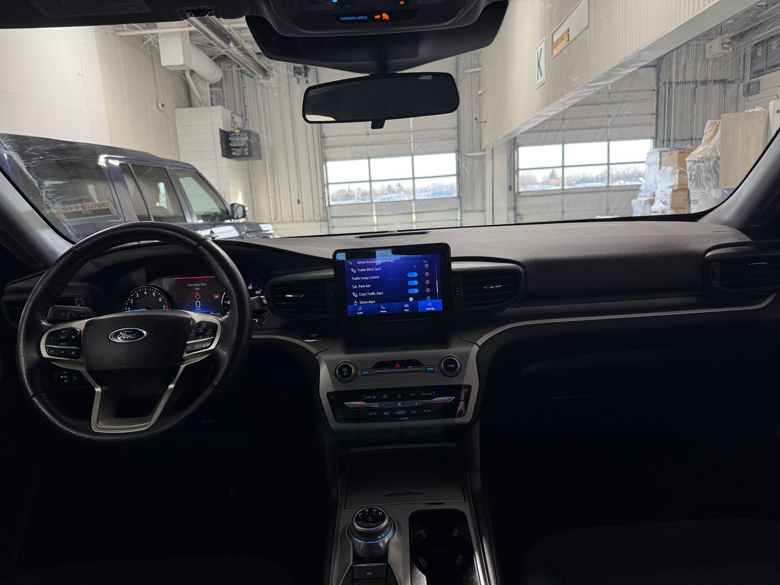 Thumbnail: 2022 Ford Explorer - 3