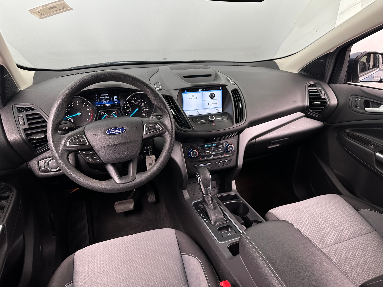 Thumbnail: 2018 Ford Escape - 3