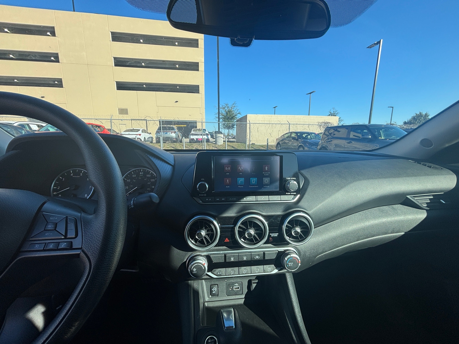 Thumbnail: 2025 Nissan Sentra - 3