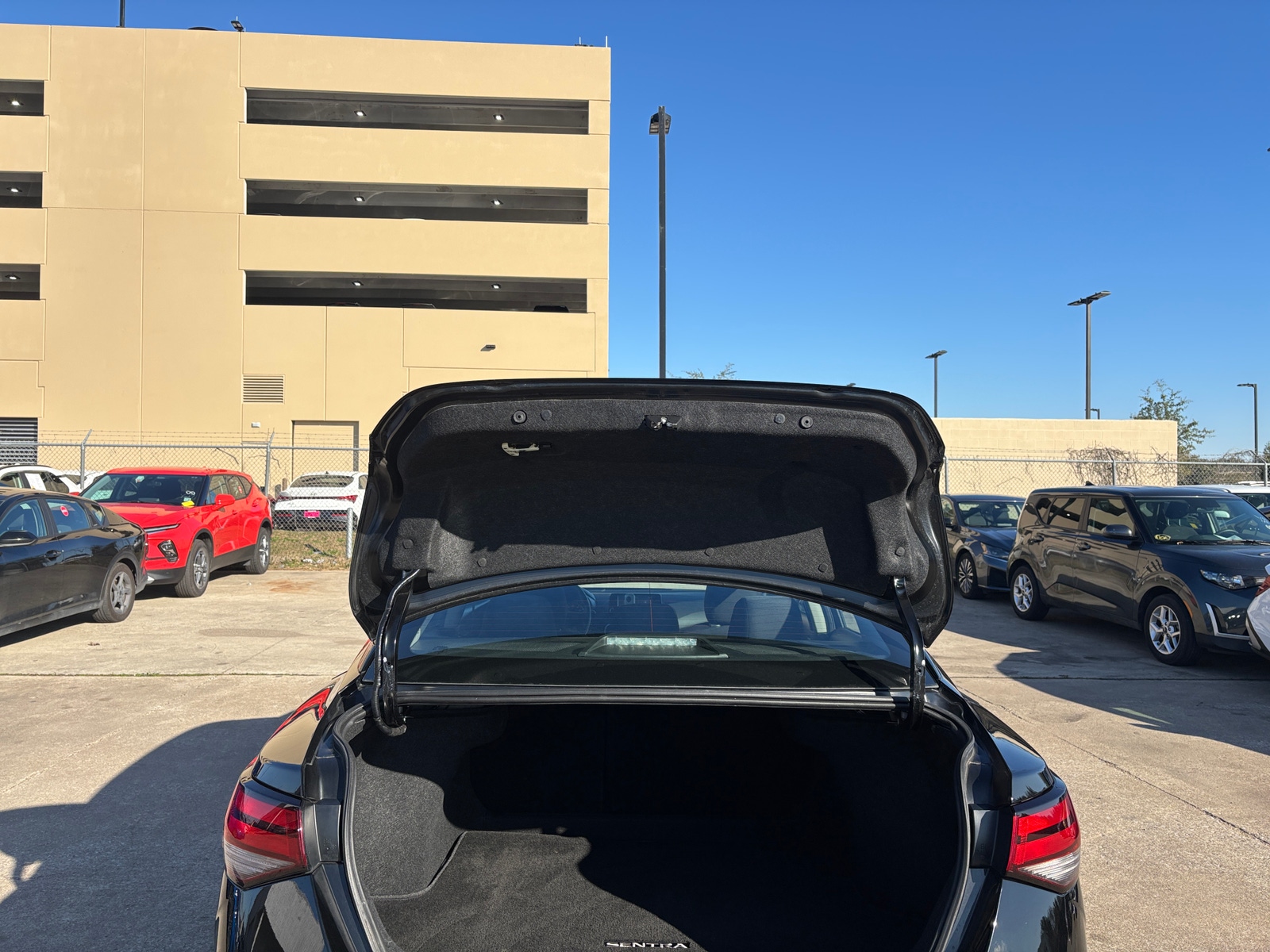 Thumbnail: 2025 Nissan Sentra - 6