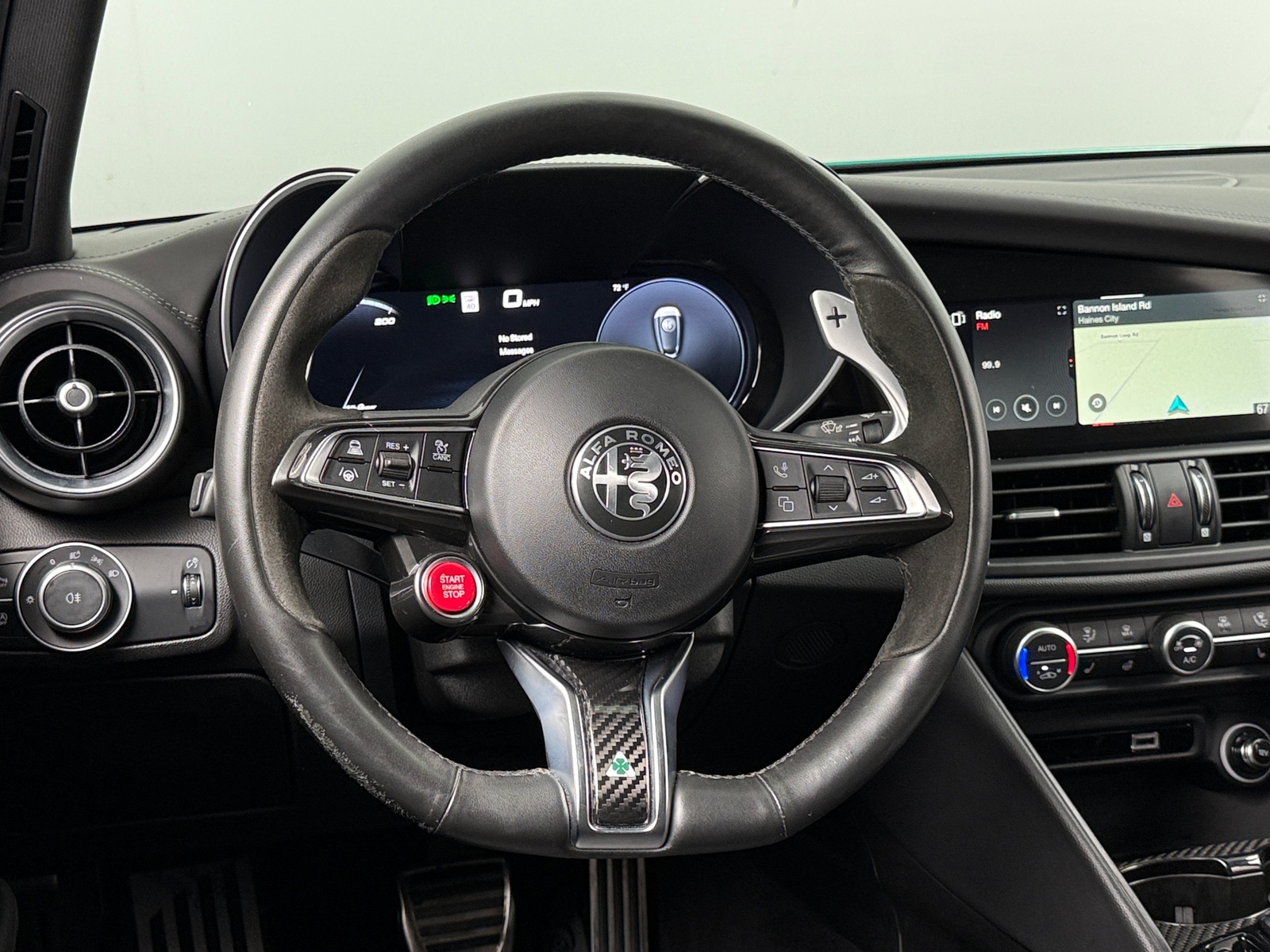 Thumbnail: 2024 Alfa Romeo Giulia - 4