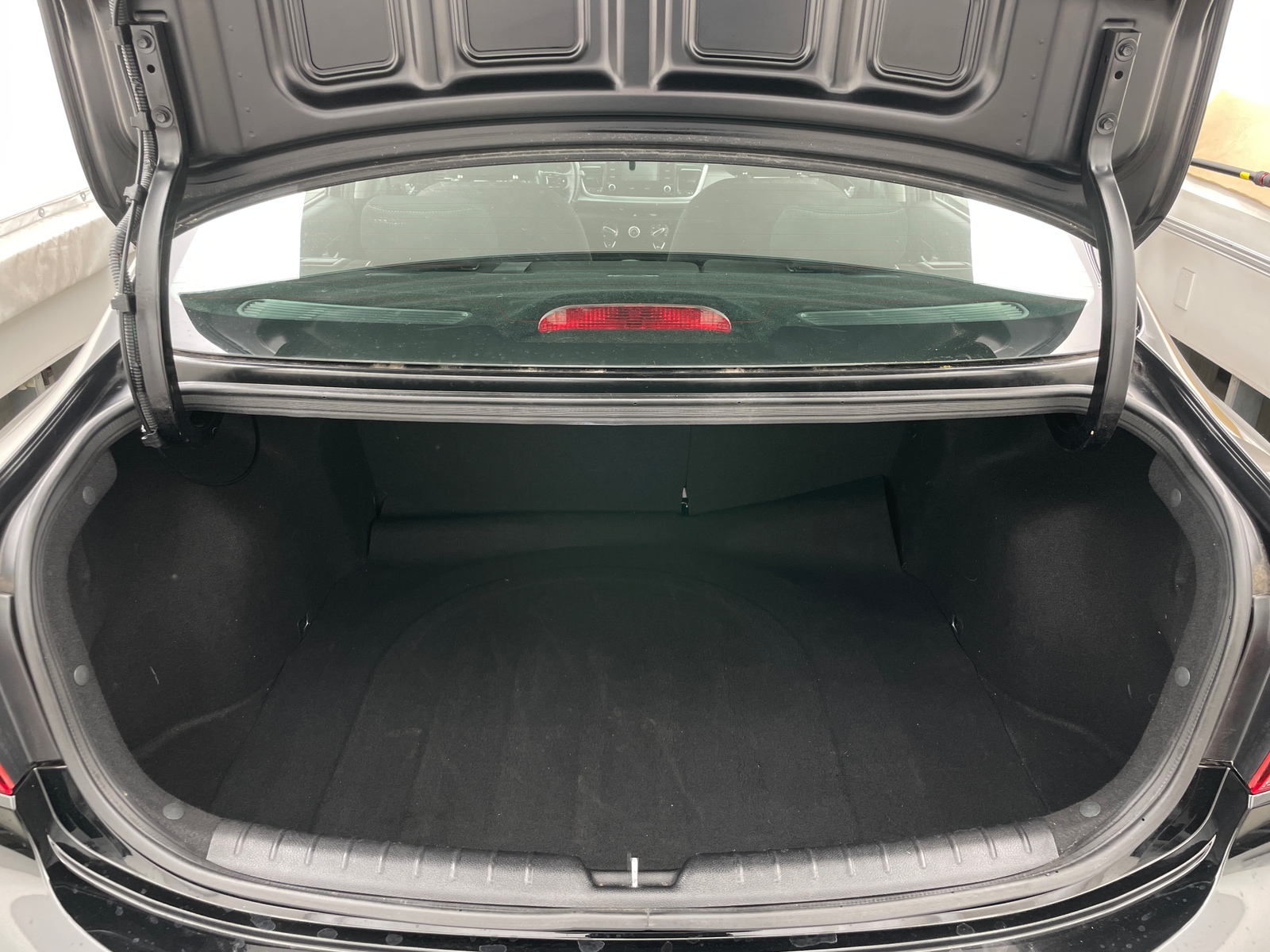 Thumbnail: 2018 Kia Rio - 7