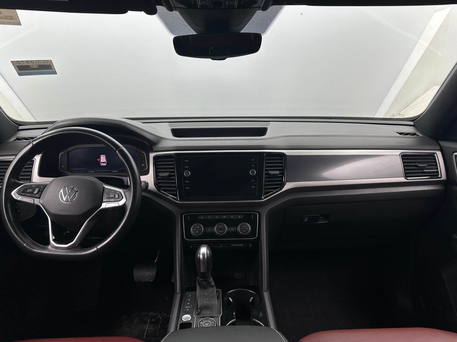 Thumbnail: 2020 Volkswagen Atlas - 2