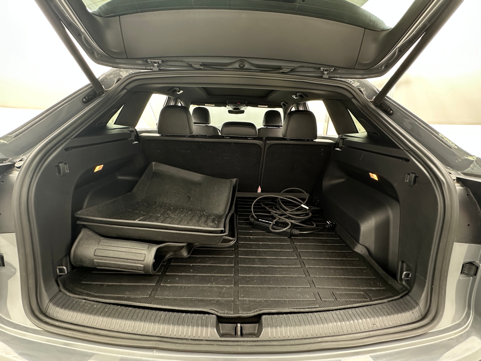 Thumbnail: 2020 Volkswagen Atlas - 6