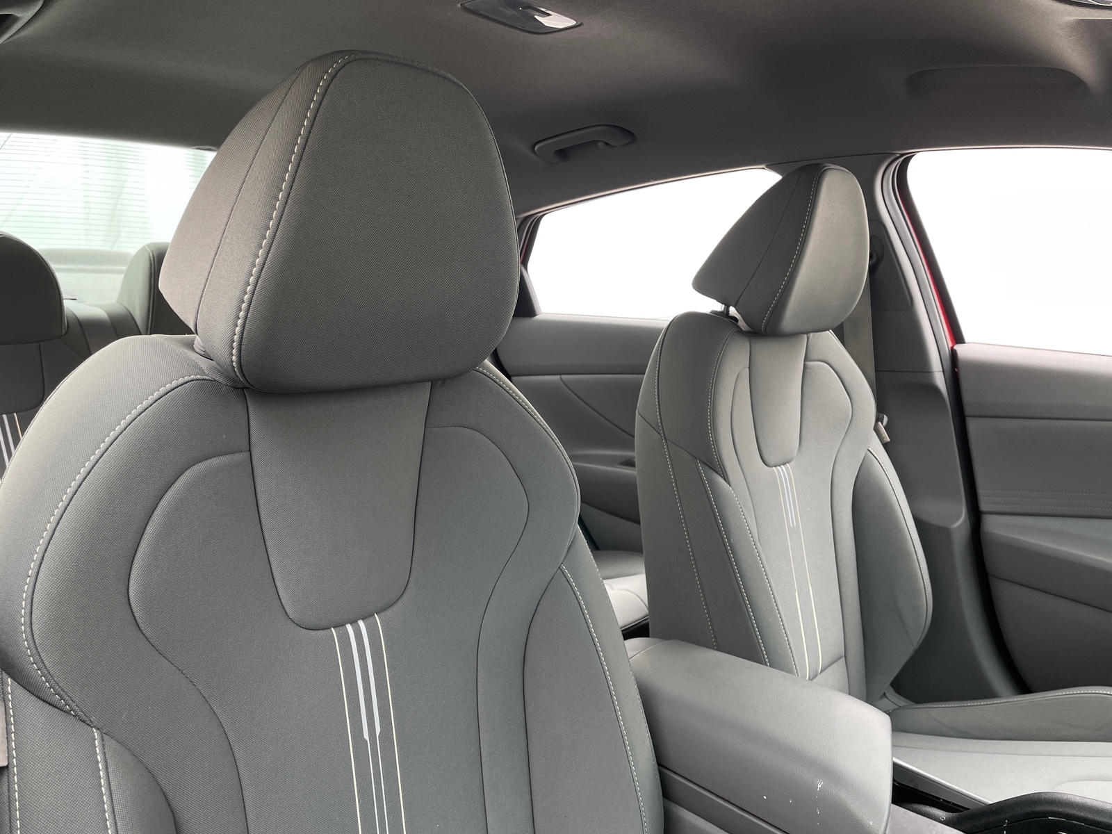 Thumbnail: 2023 Hyundai Elantra - 2