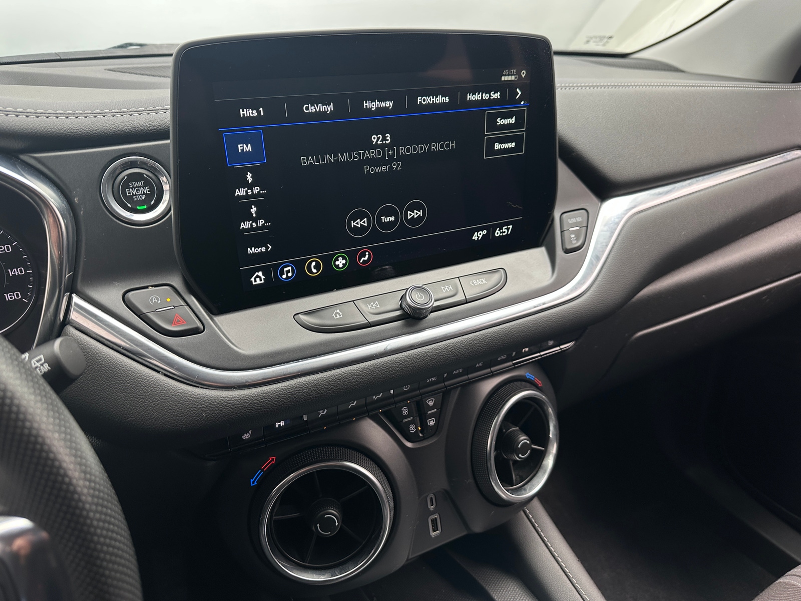 Thumbnail: 2024 Chevrolet Blazer - 4