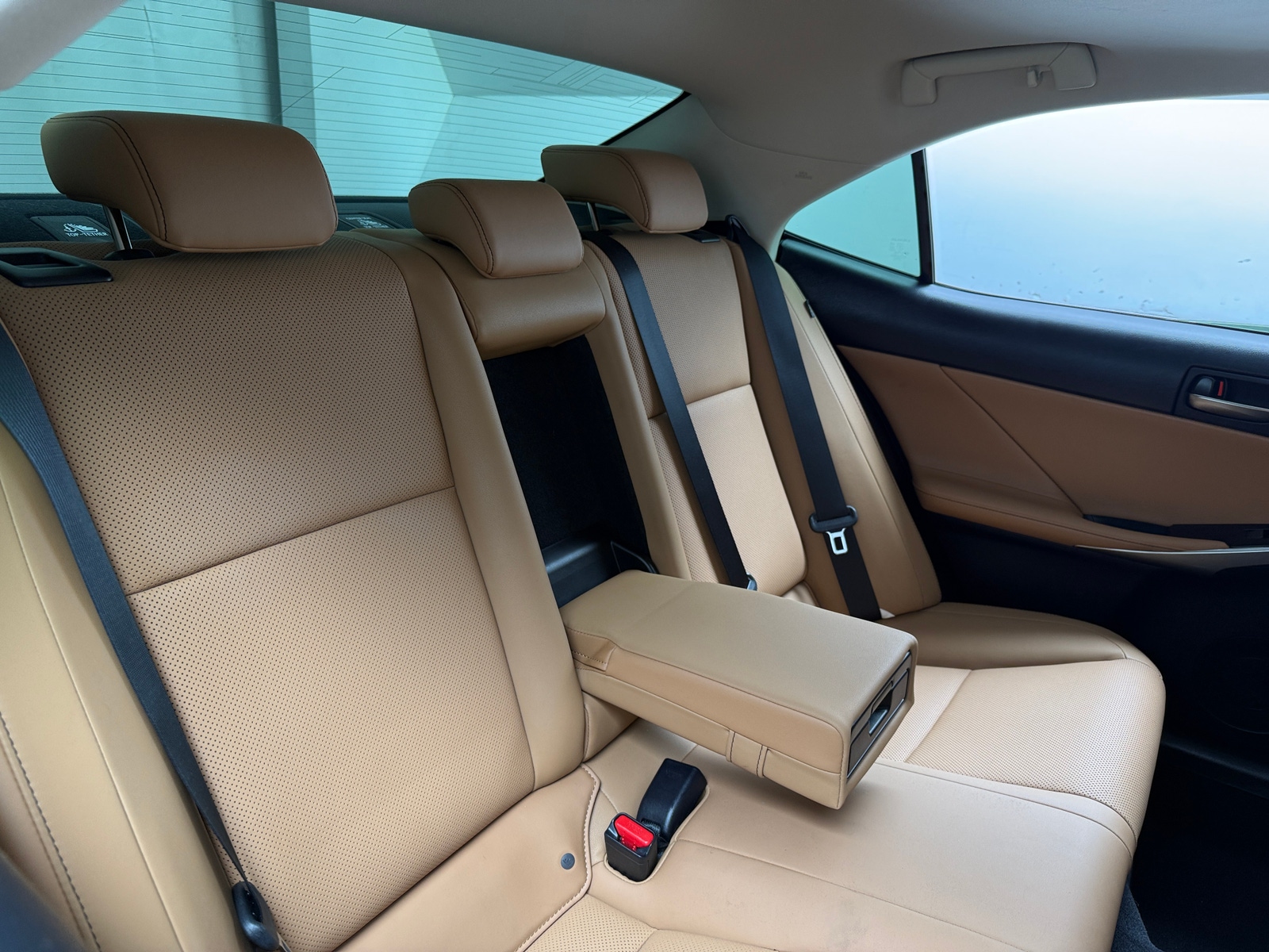 Thumbnail: 2020 Lexus IS - 5