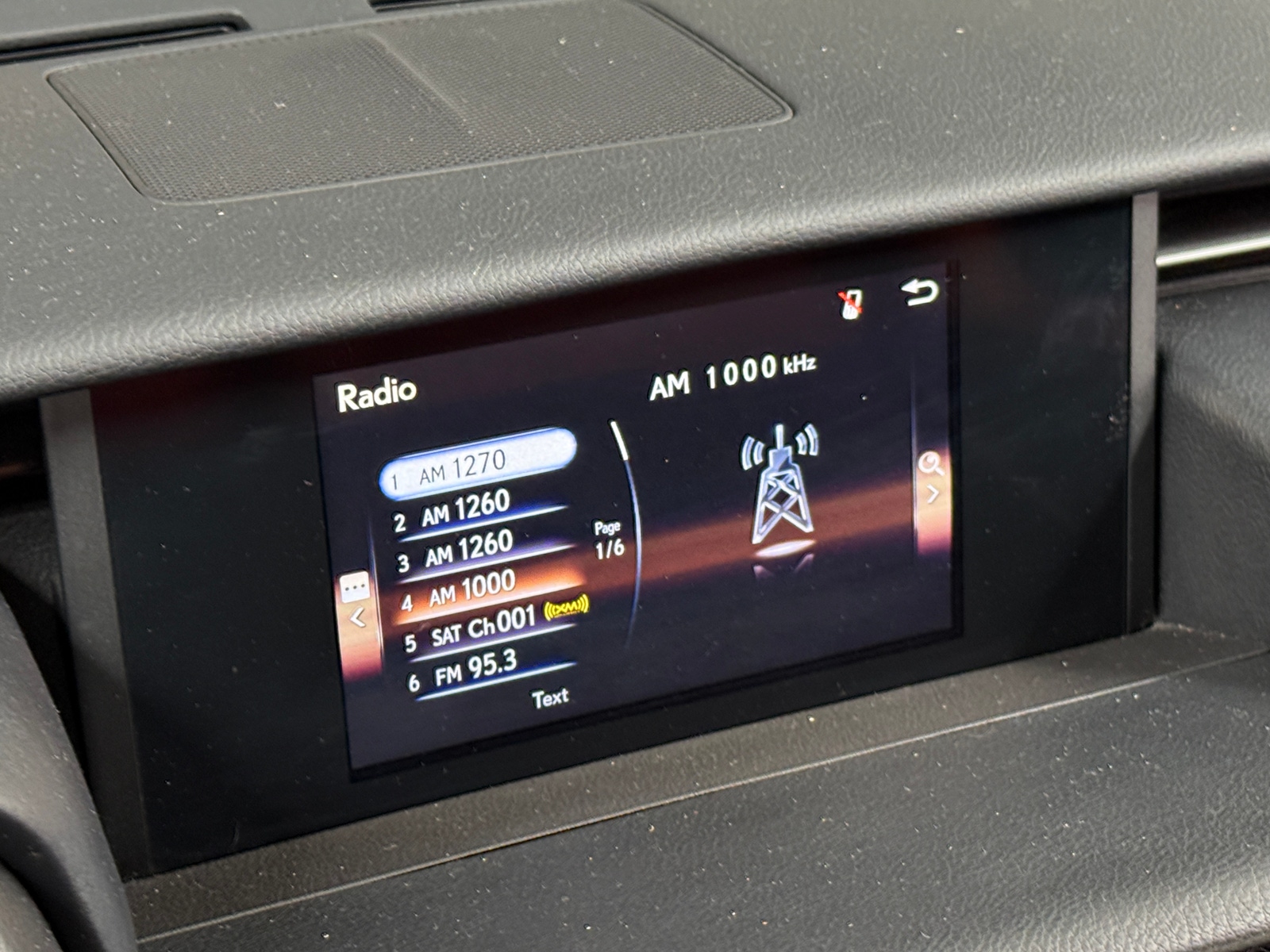 Thumbnail: 2020 Lexus IS - 3