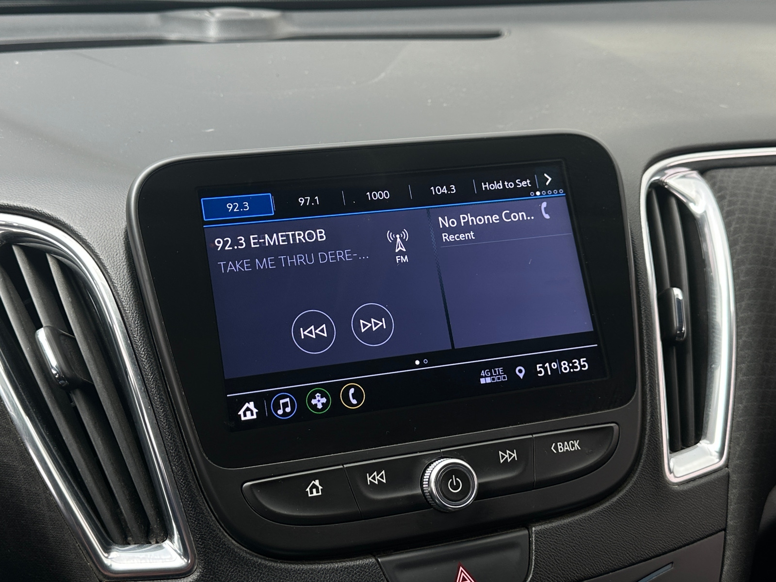 Thumbnail: 2019 Chevrolet Malibu - 4