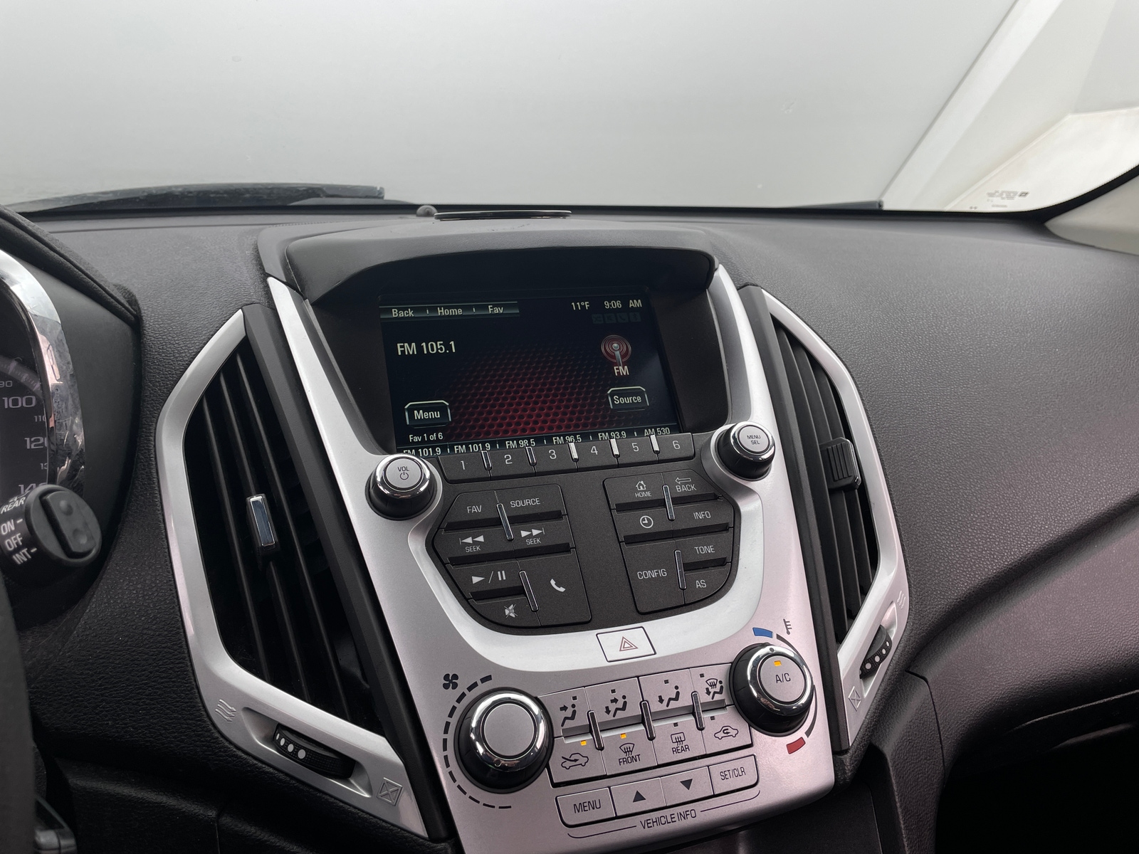 Thumbnail: 2017 GMC Terrain - 4