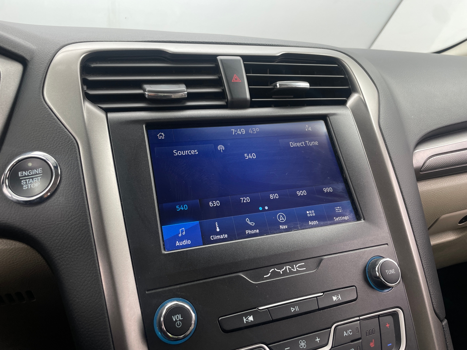 Thumbnail: 2020 Ford Fusion - 4