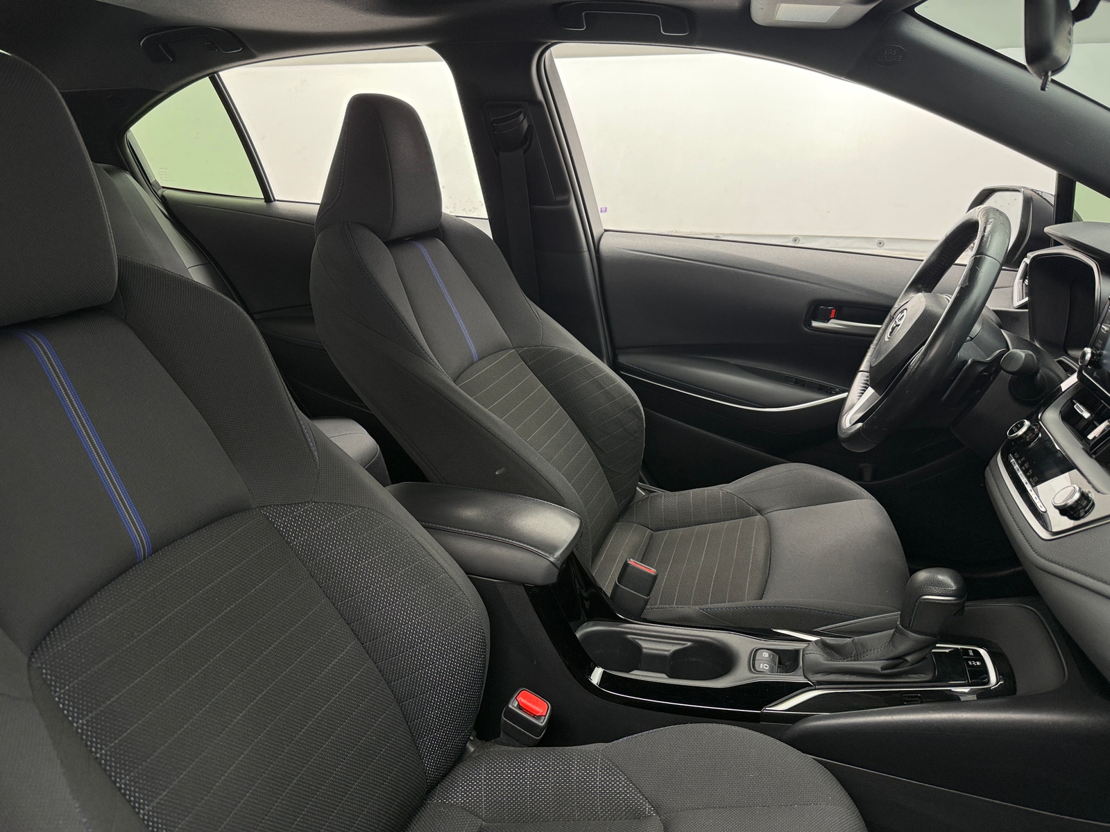 Thumbnail: 2021 Toyota Corolla - 2