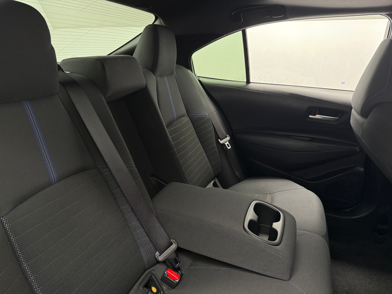 Thumbnail: 2021 Toyota Corolla - 6