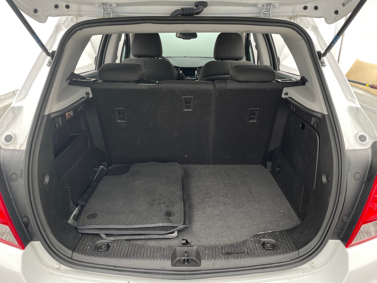 Thumbnail: 2020 Chevrolet Trax - 7