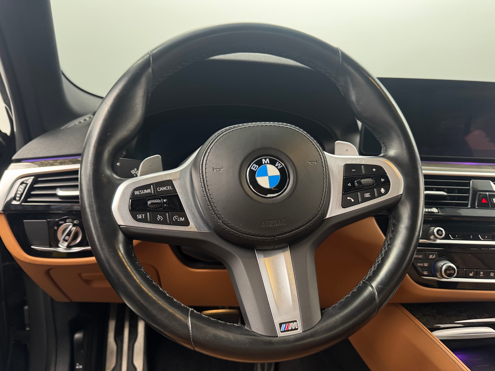 Thumbnail: 2022 BMW 5 Series - 4