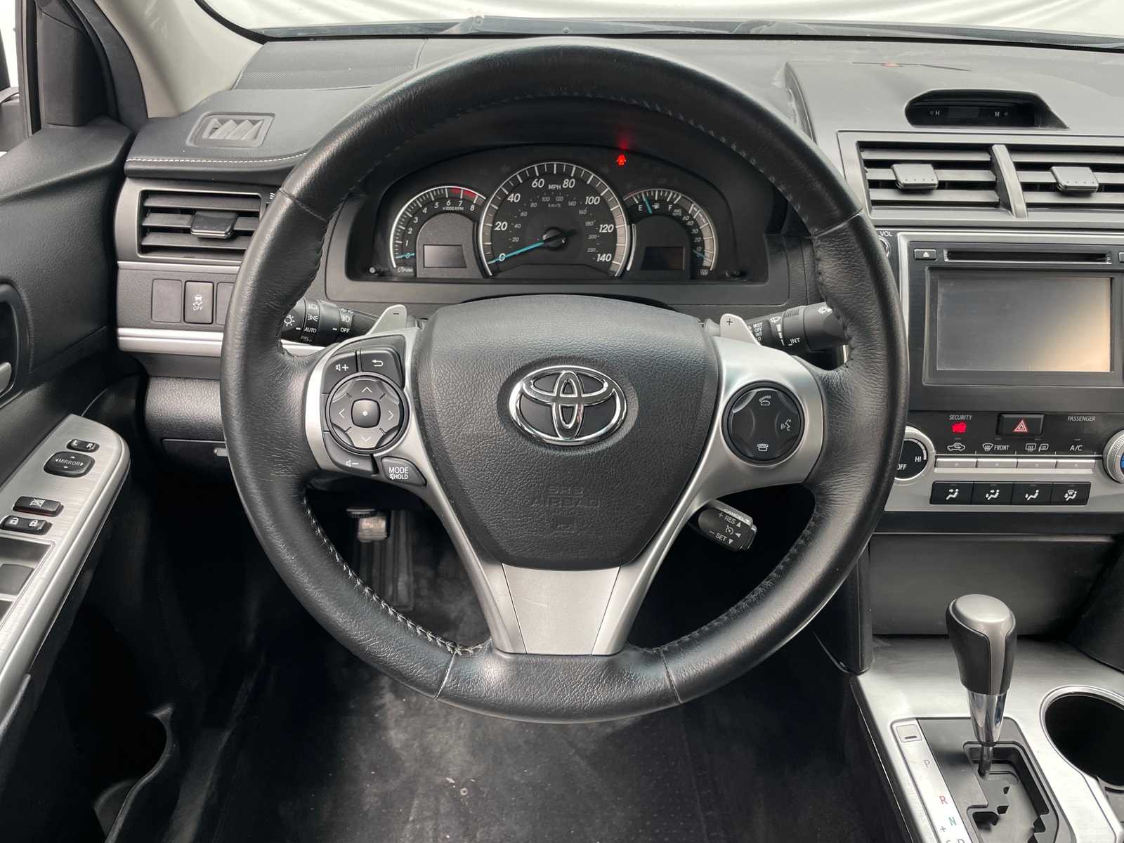 Thumbnail: 2014 Toyota Camry - 5