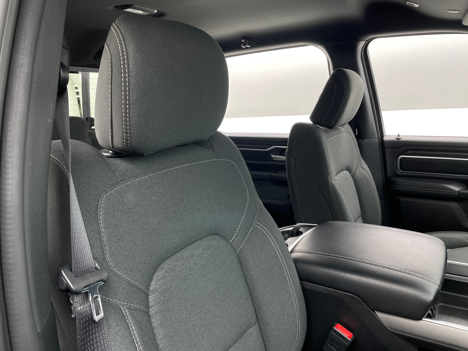 Thumbnail: 2025 RAM 1500 - 2