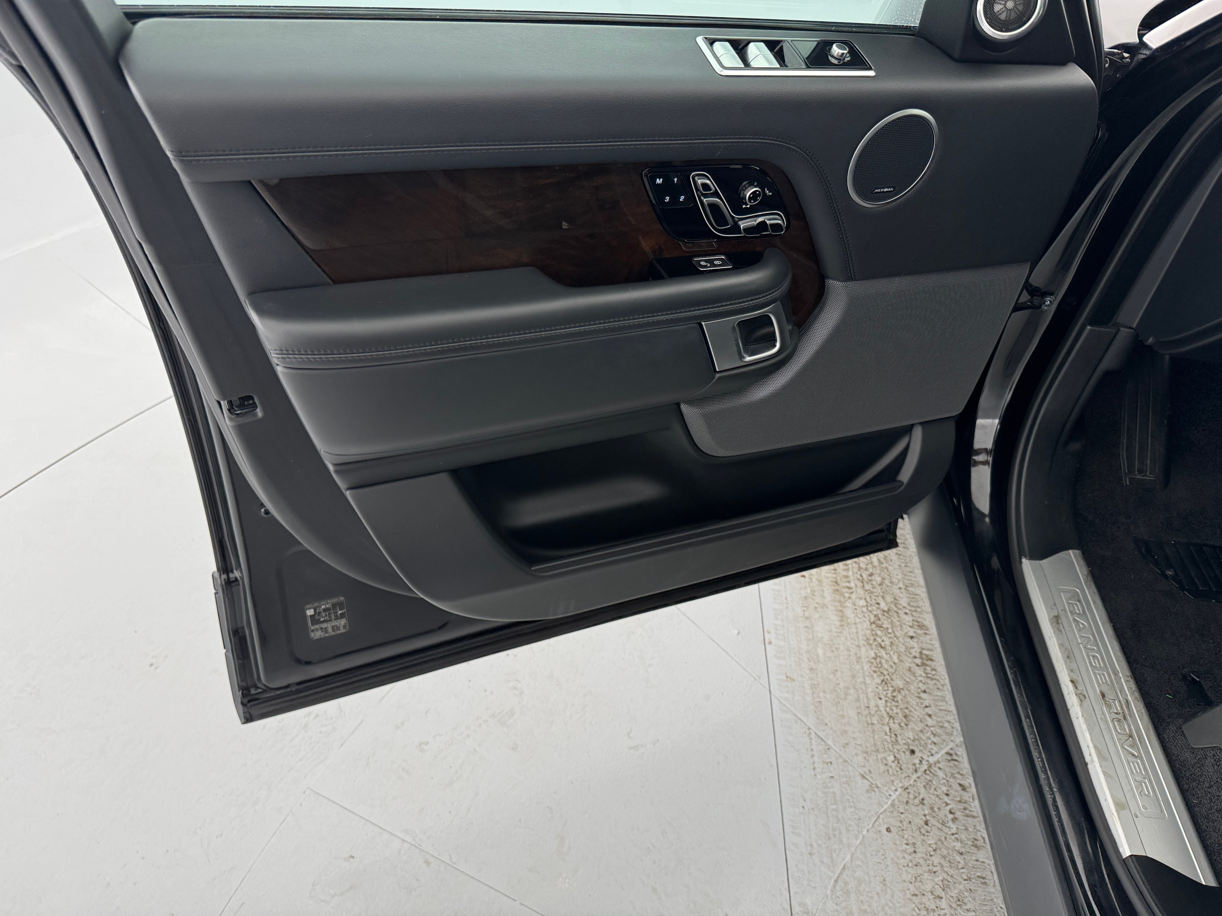 2020 Land Rover Range Rover