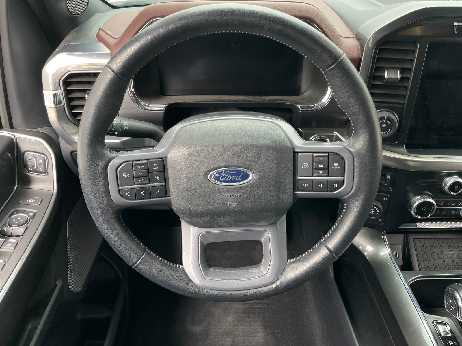 Thumbnail: 2023 Ford Econoline - 4