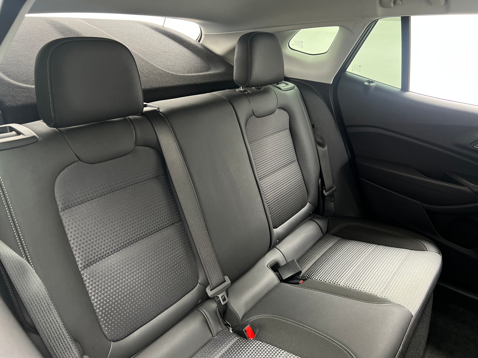 Thumbnail: 2025 Chevrolet Trax - 6