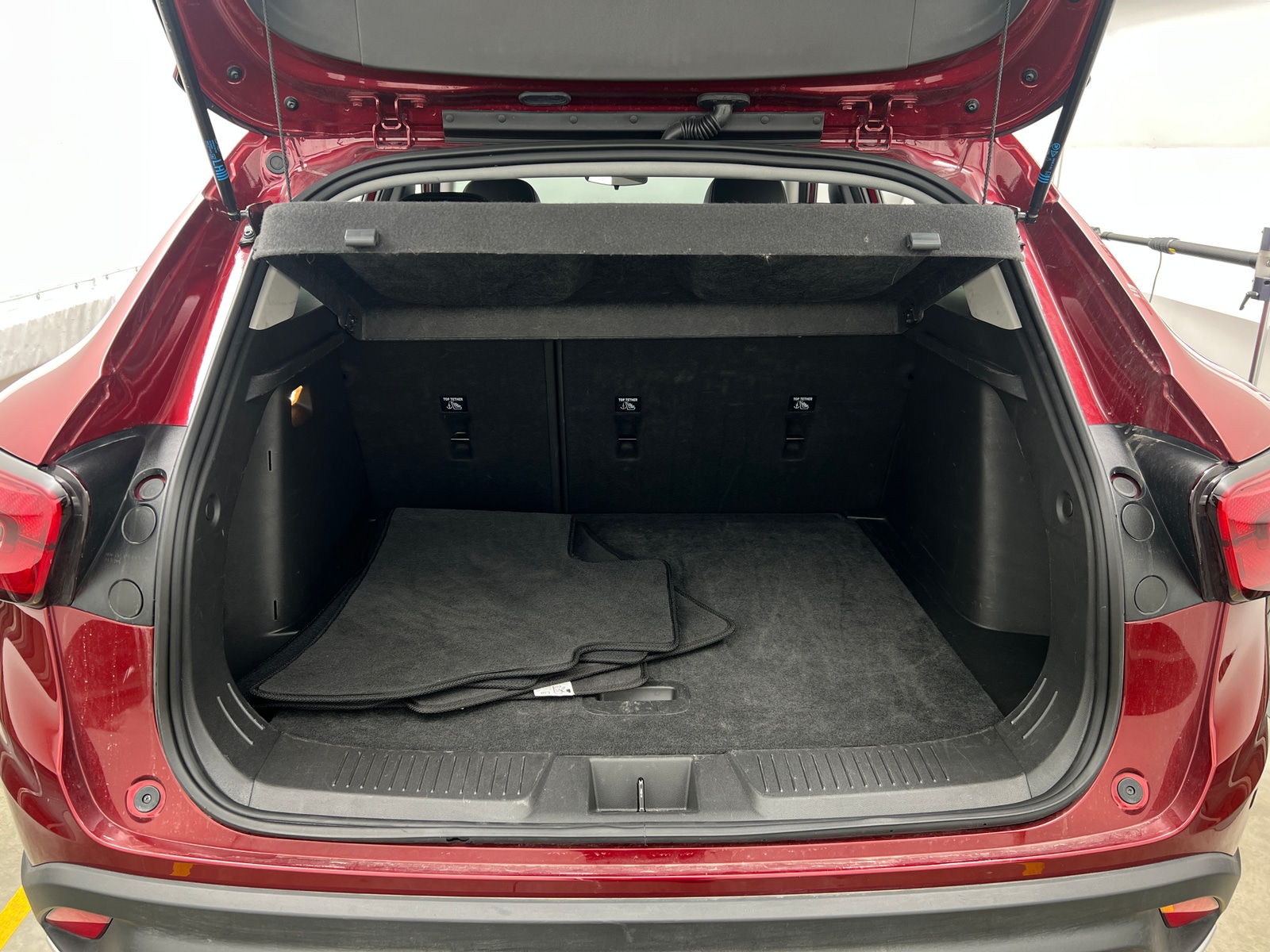 Thumbnail: 2025 Chevrolet Trax - 7