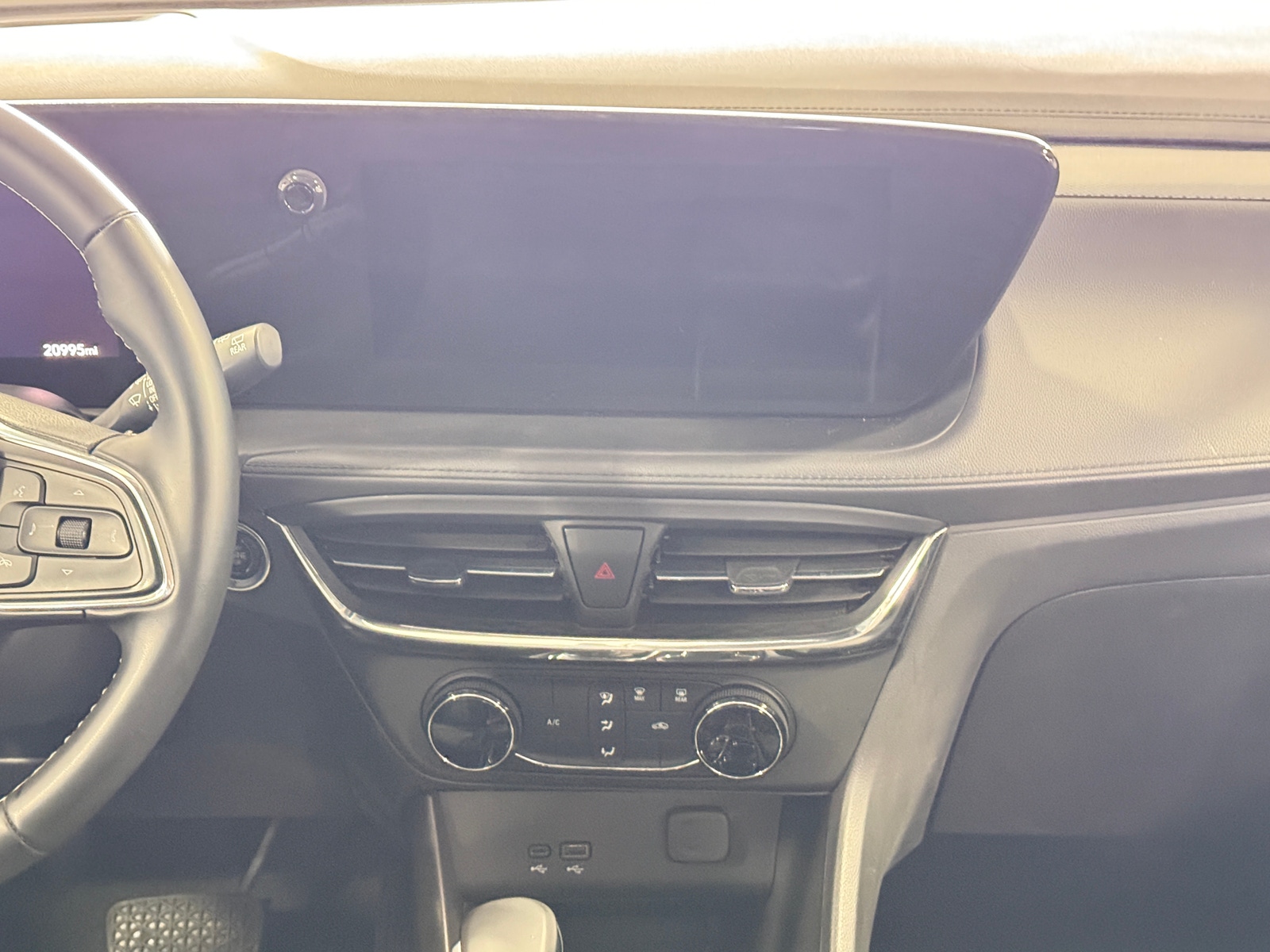 Thumbnail: 2025 Buick Encore GX - 4