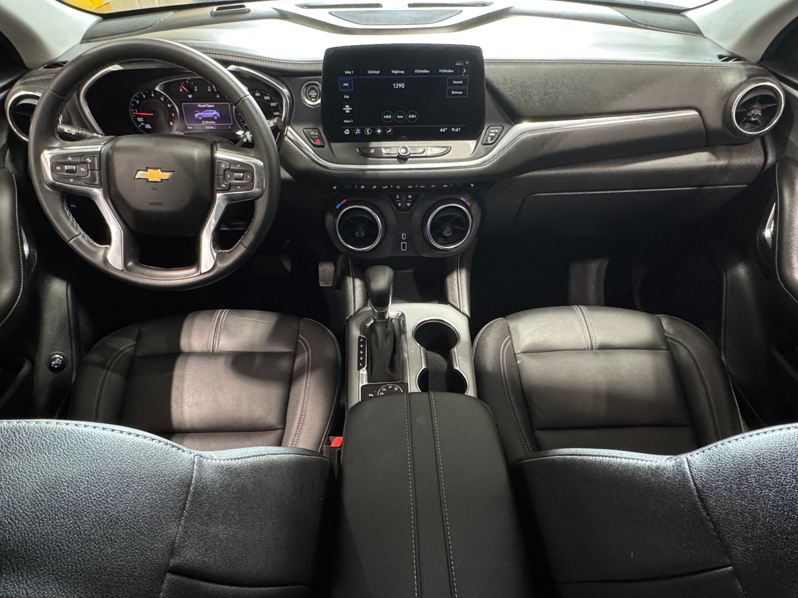 Thumbnail: 2023 Chevrolet Blazer - 2