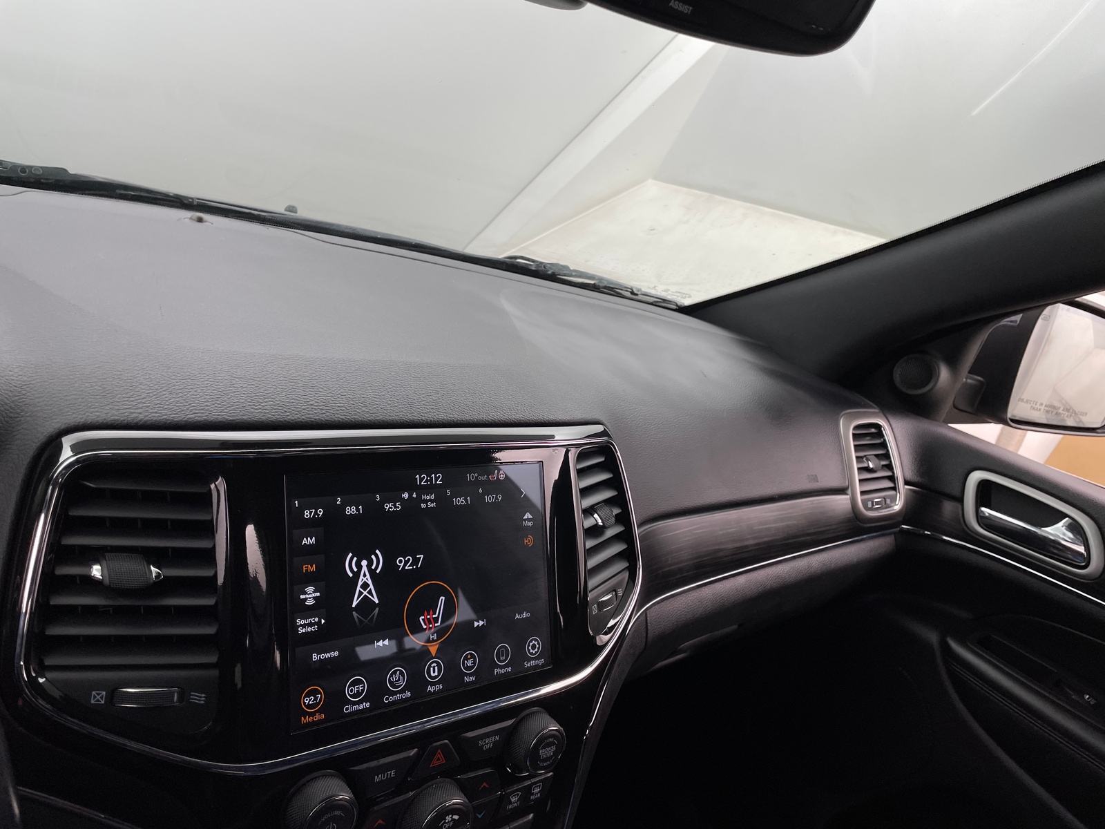 Thumbnail: 2021 Jeep Grand Cherokee - 3