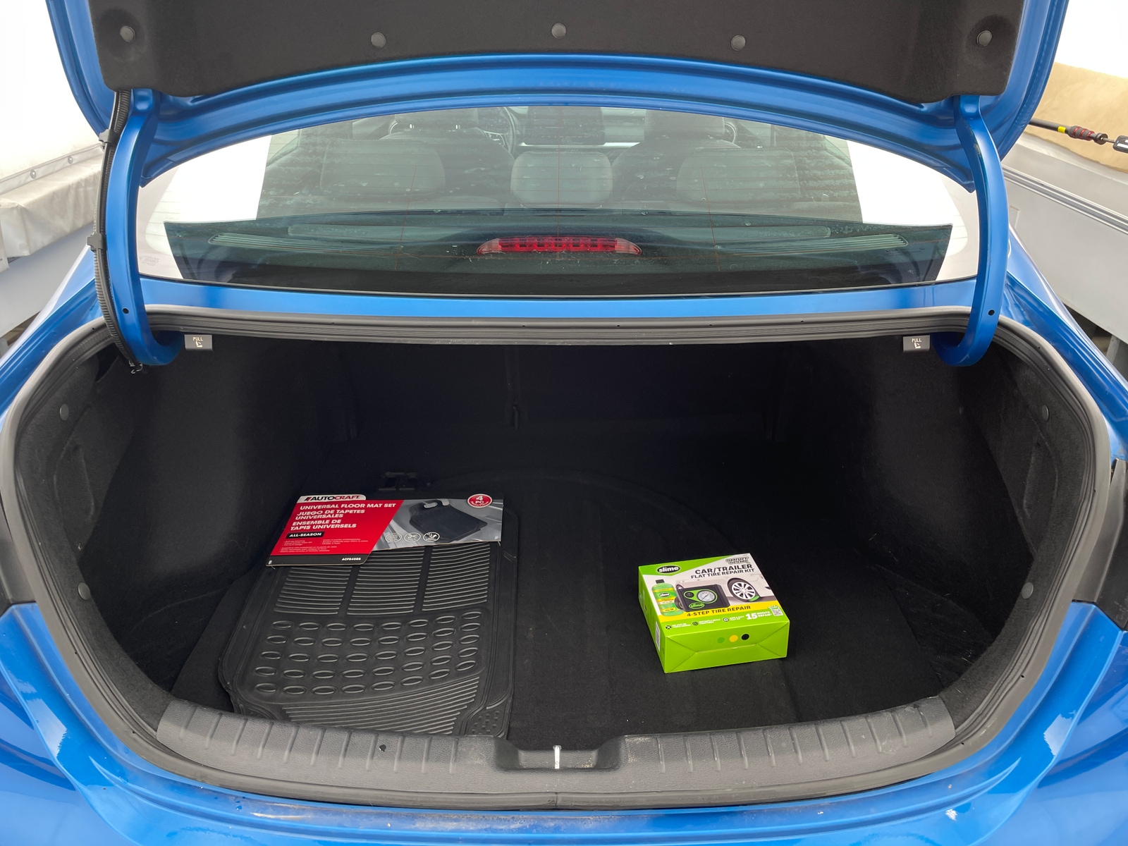 Thumbnail: 2023 Kia Forte - 7