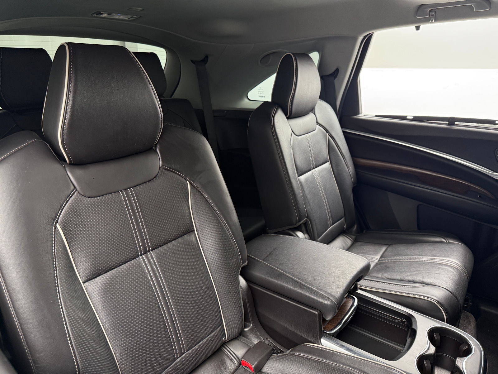 Thumbnail: 2017 Acura MDX - 5