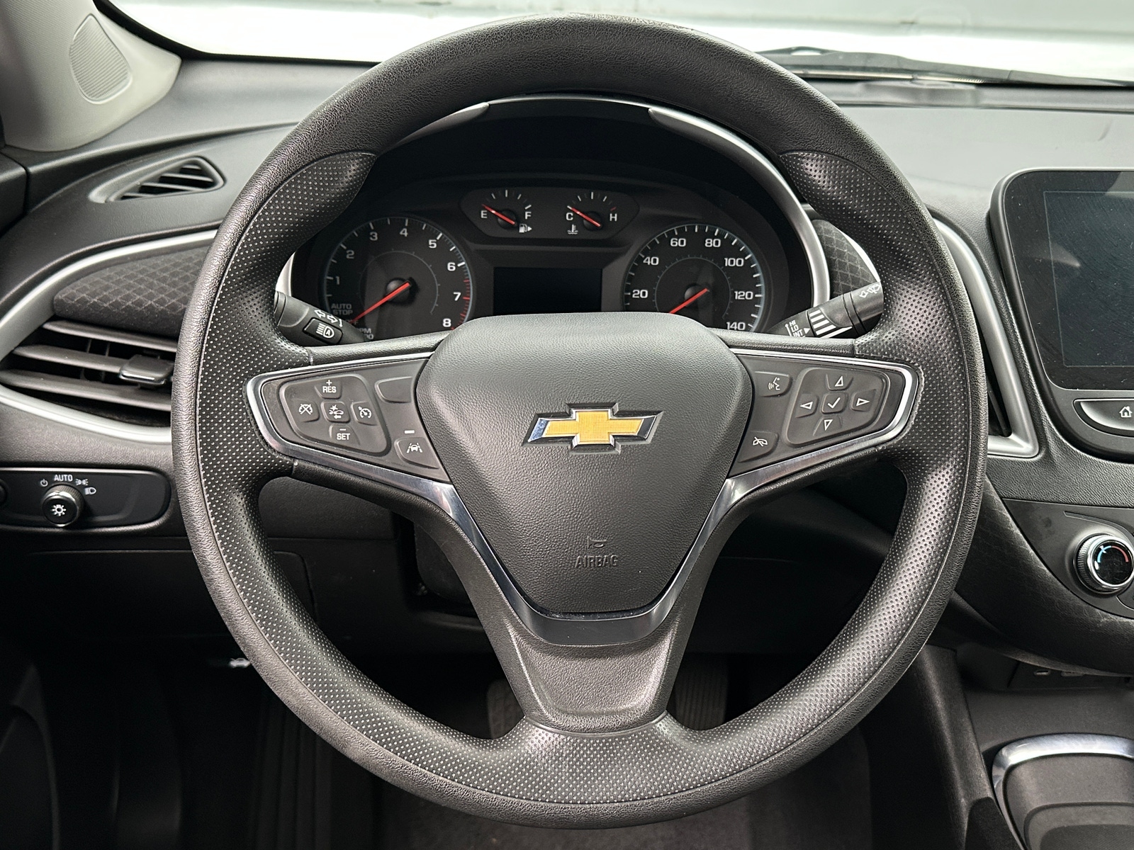 Thumbnail: 2024 Chevrolet Malibu - 5