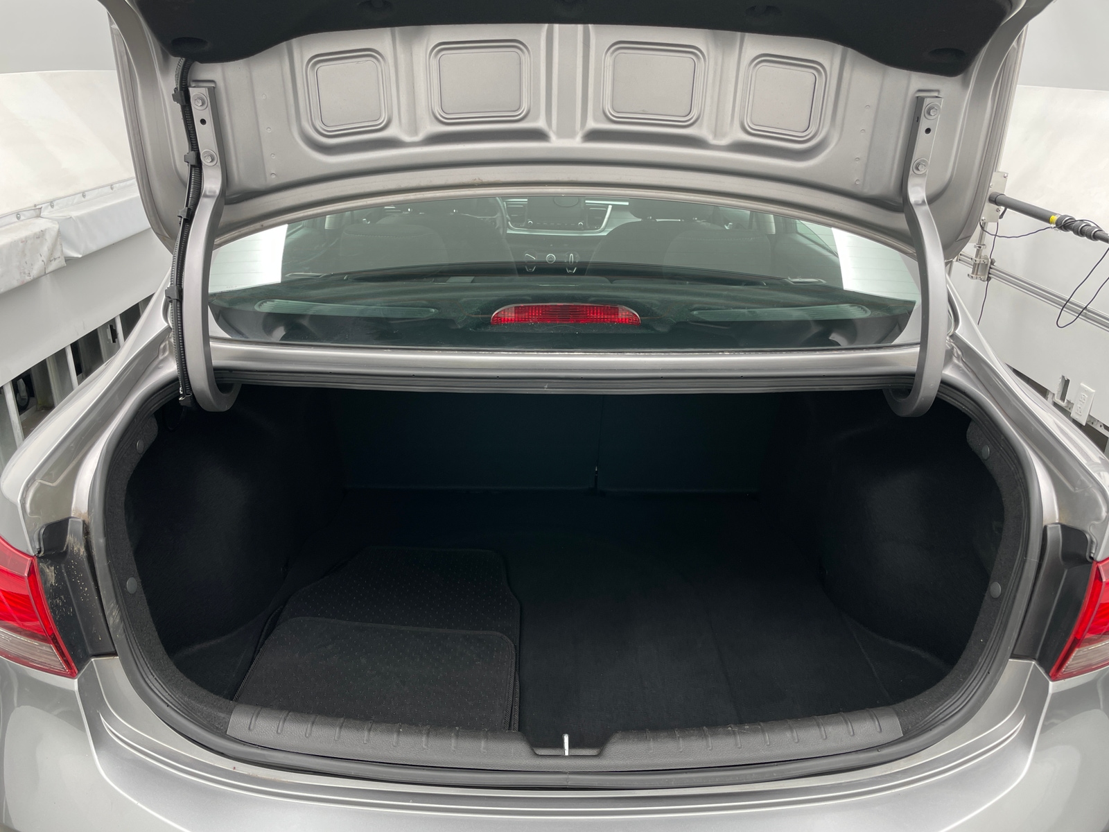 Thumbnail: 2023 Kia Rio - 7