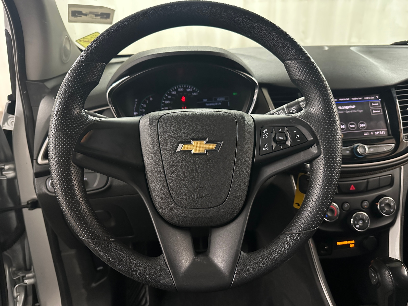 Thumbnail: 2020 Chevrolet Trax - 5