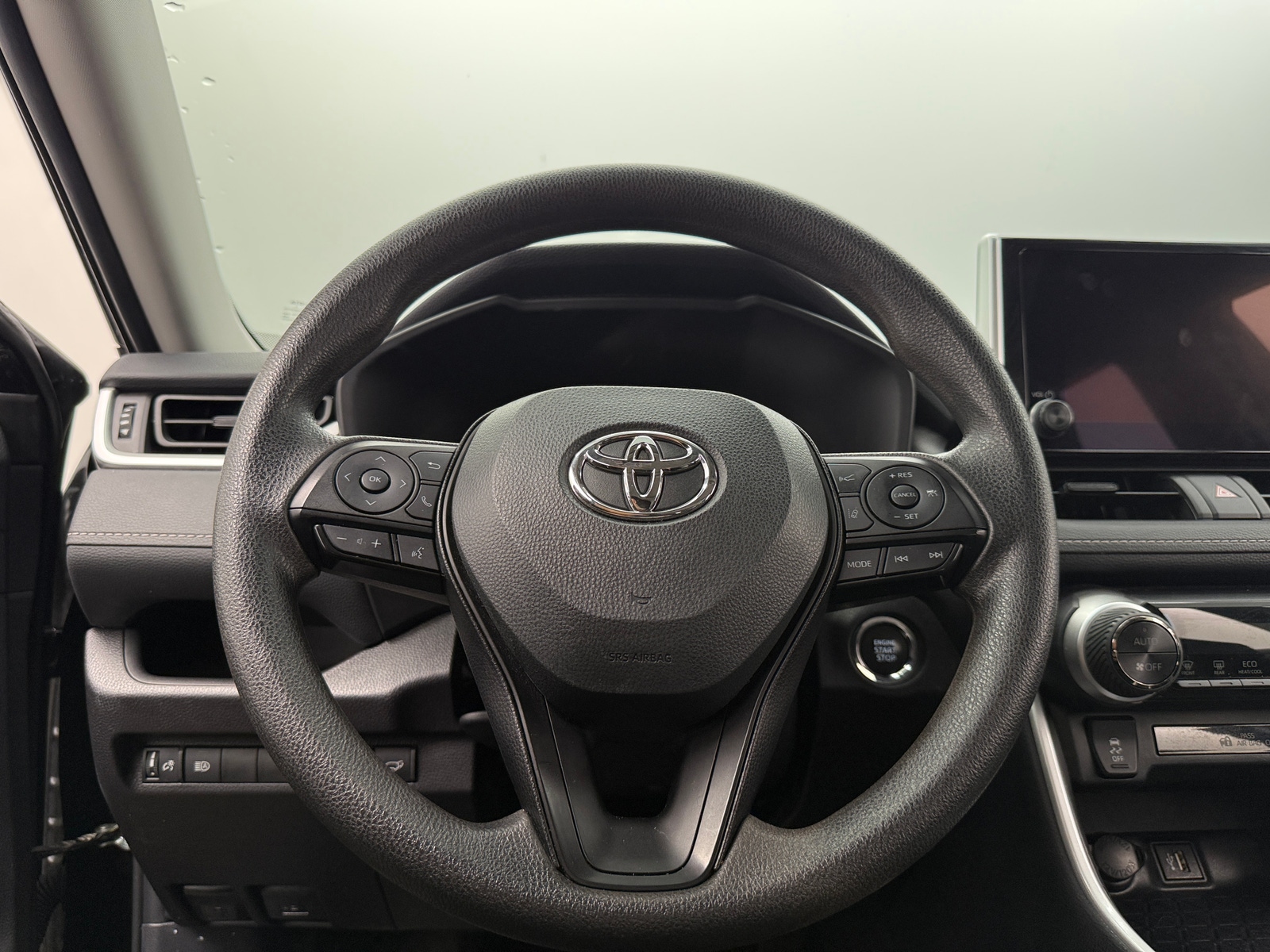 Thumbnail: 2025 Toyota RAV4 - 5