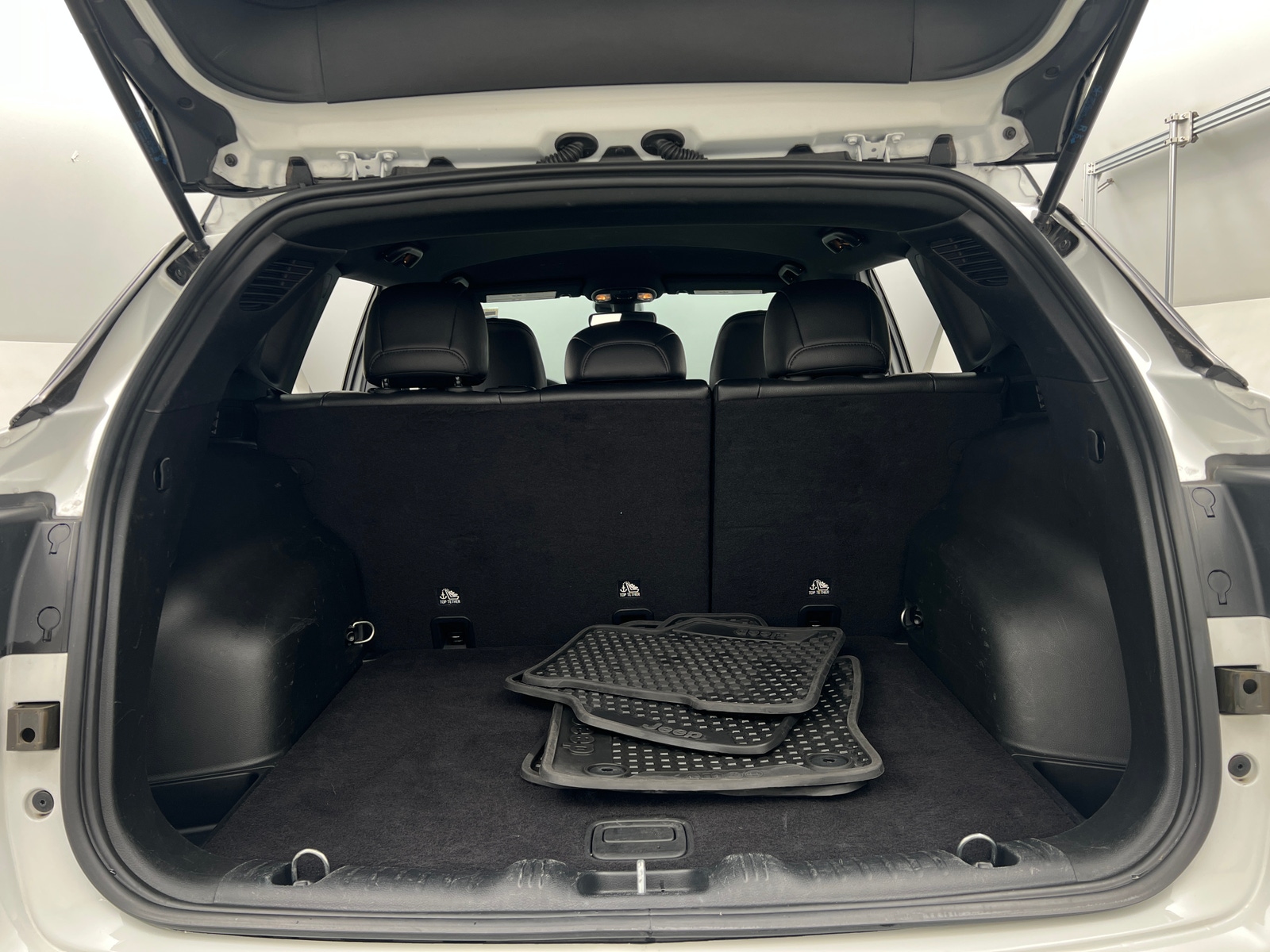 Thumbnail: 2024 Jeep Compass - 6