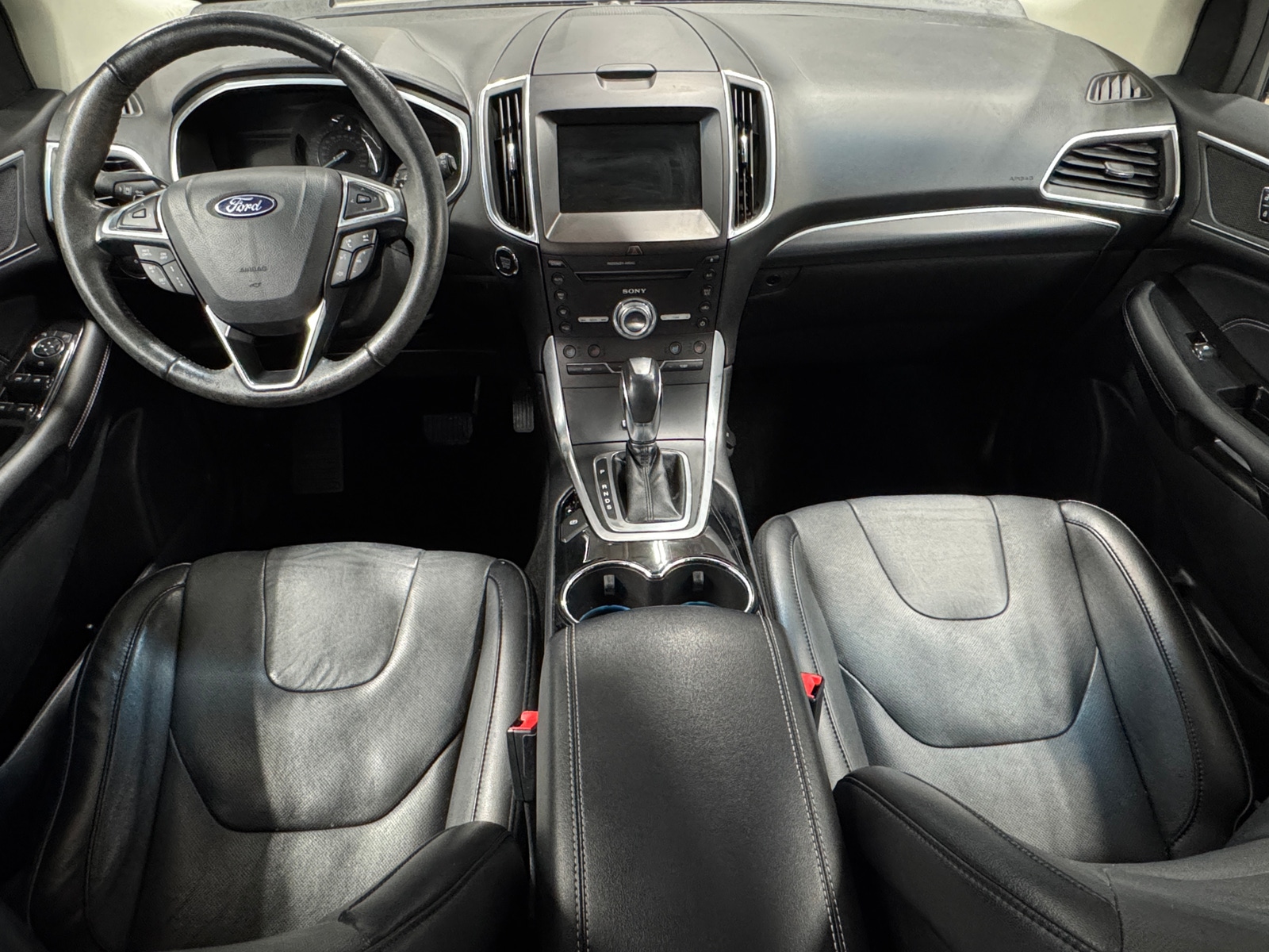 Thumbnail: 2018 Ford Edge - 2