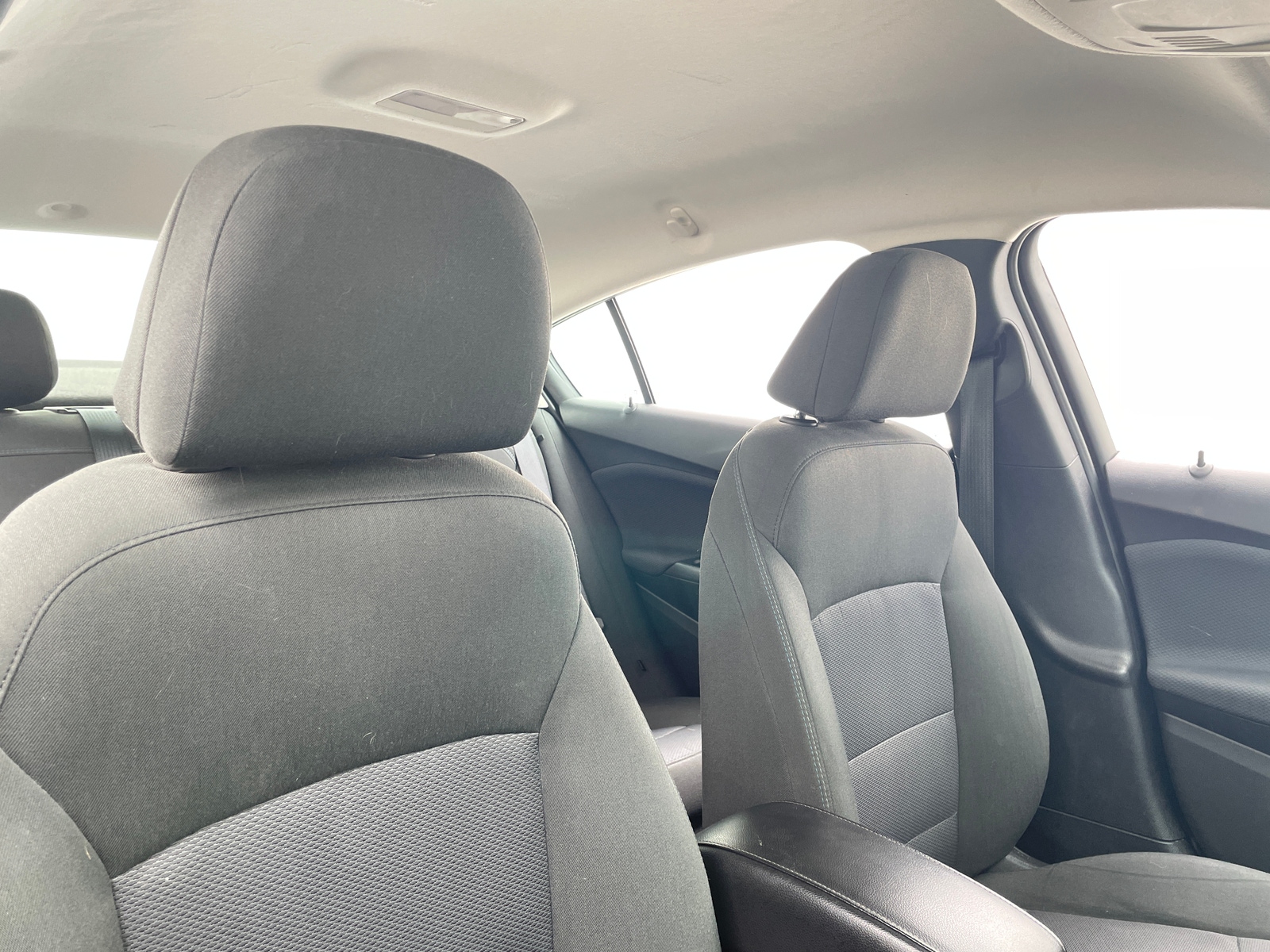 Thumbnail: 2018 Chevrolet Cruze - 2