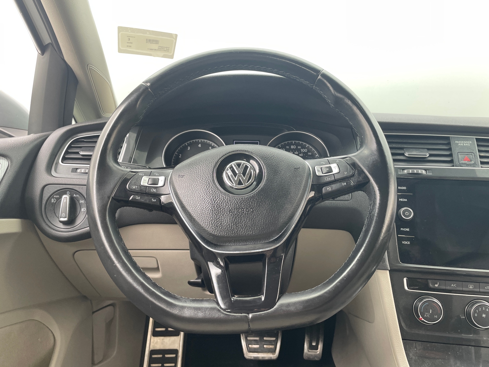 Thumbnail: 2018 Volkswagen Golf - 4