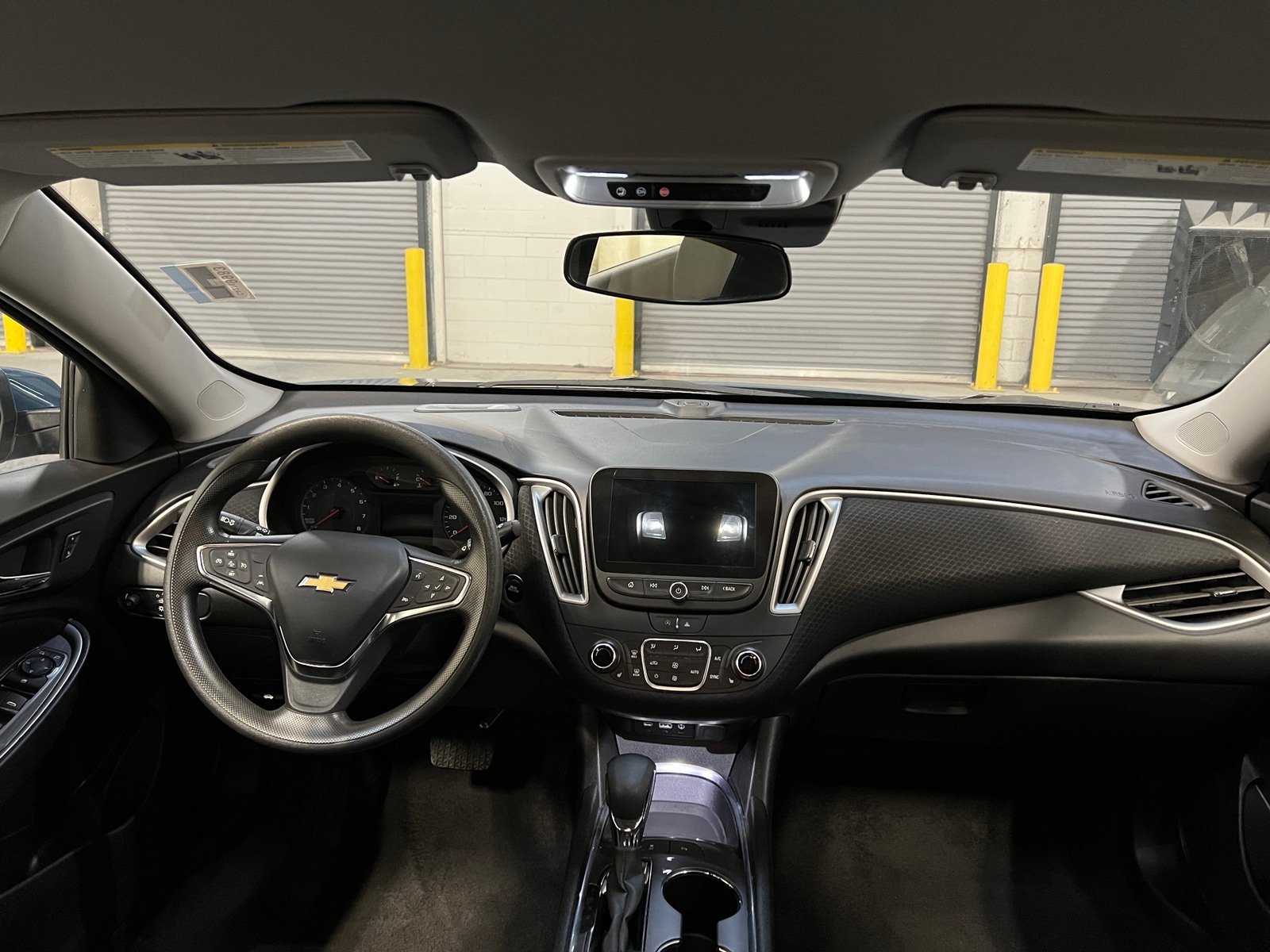 Thumbnail: 2024 Chevrolet Malibu - 3