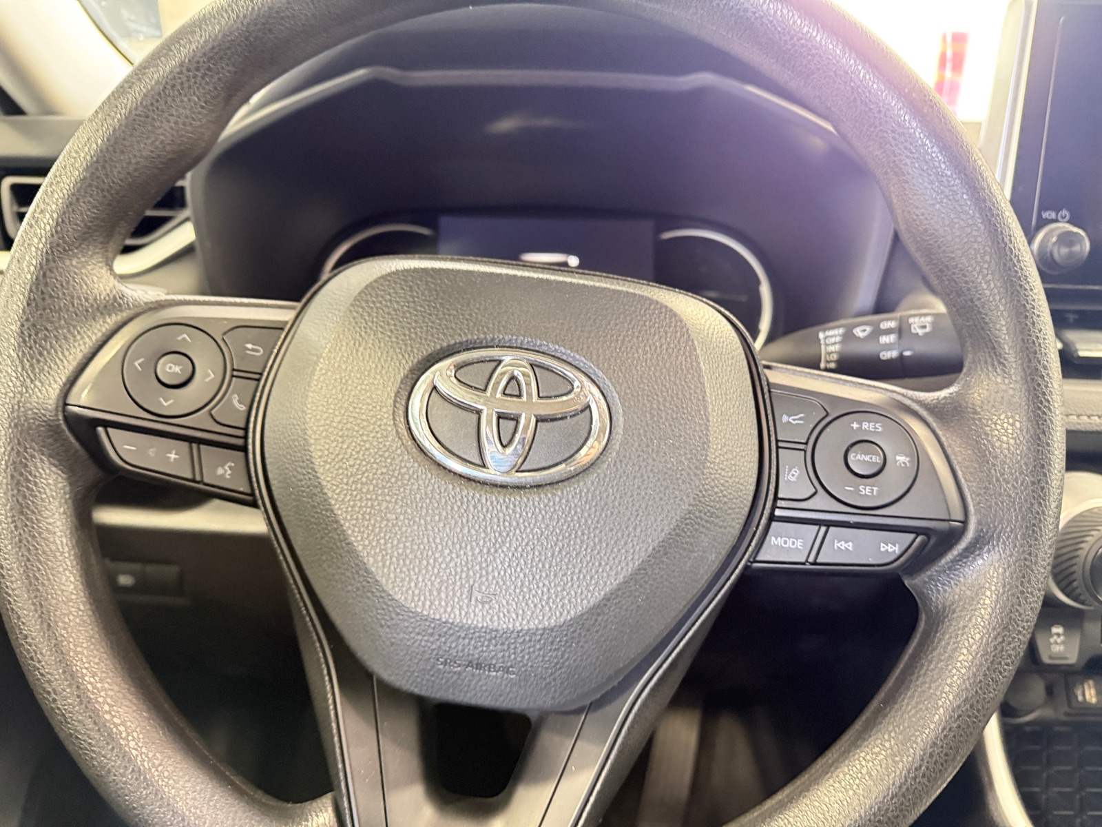 Thumbnail: 2025 Toyota RAV4 - 5