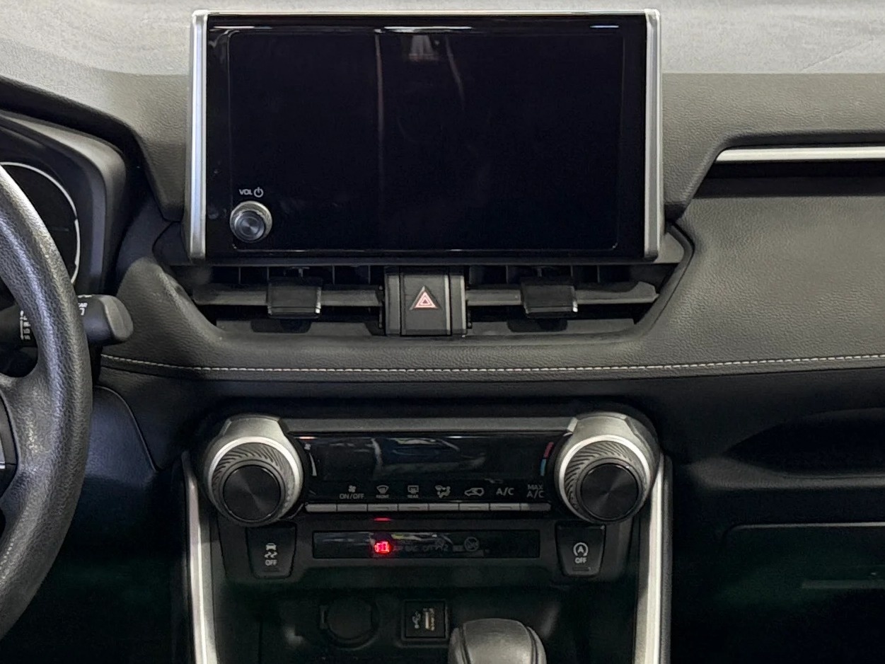 Thumbnail: 2025 Toyota RAV4 - 4