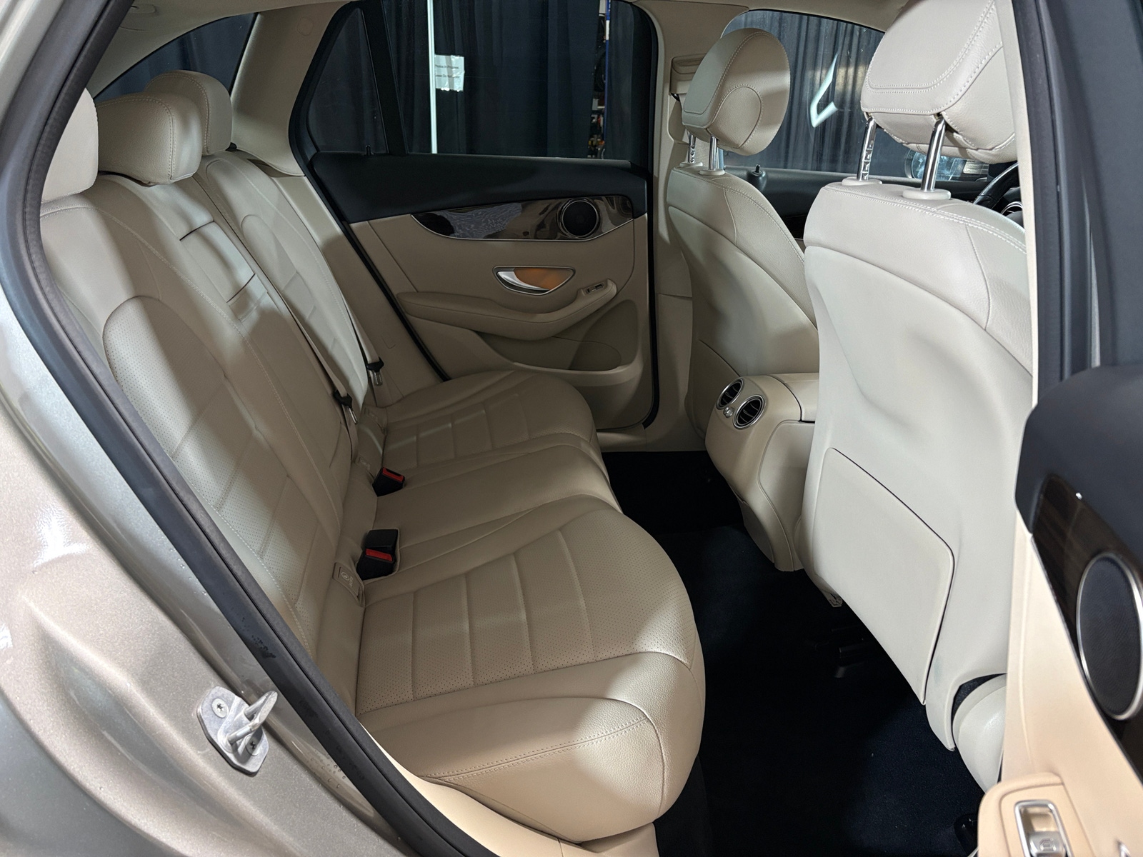 Thumbnail: 2021 Mercedes-Benz GLC - 5