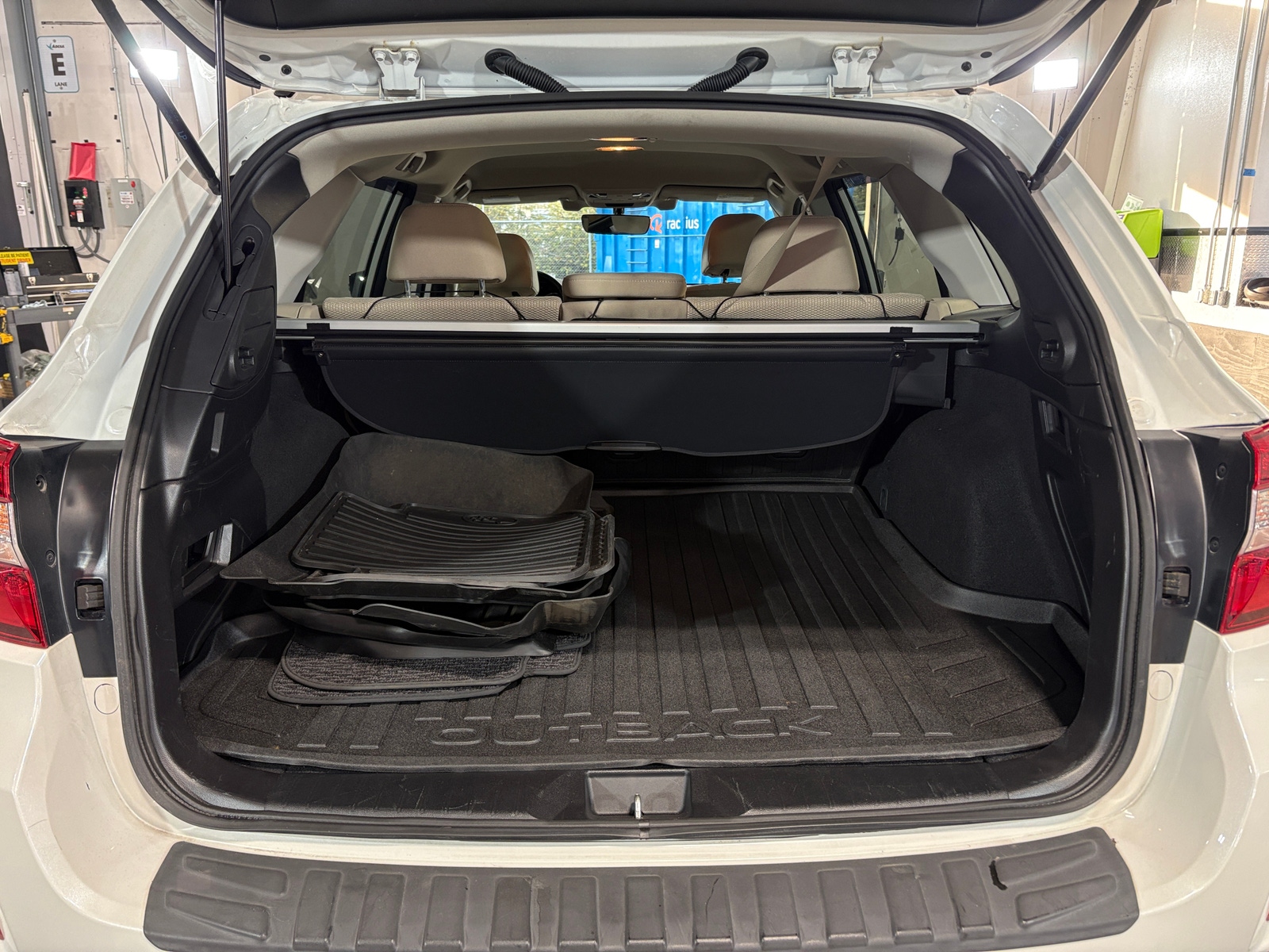 Thumbnail: 2017 Subaru Outback - 7