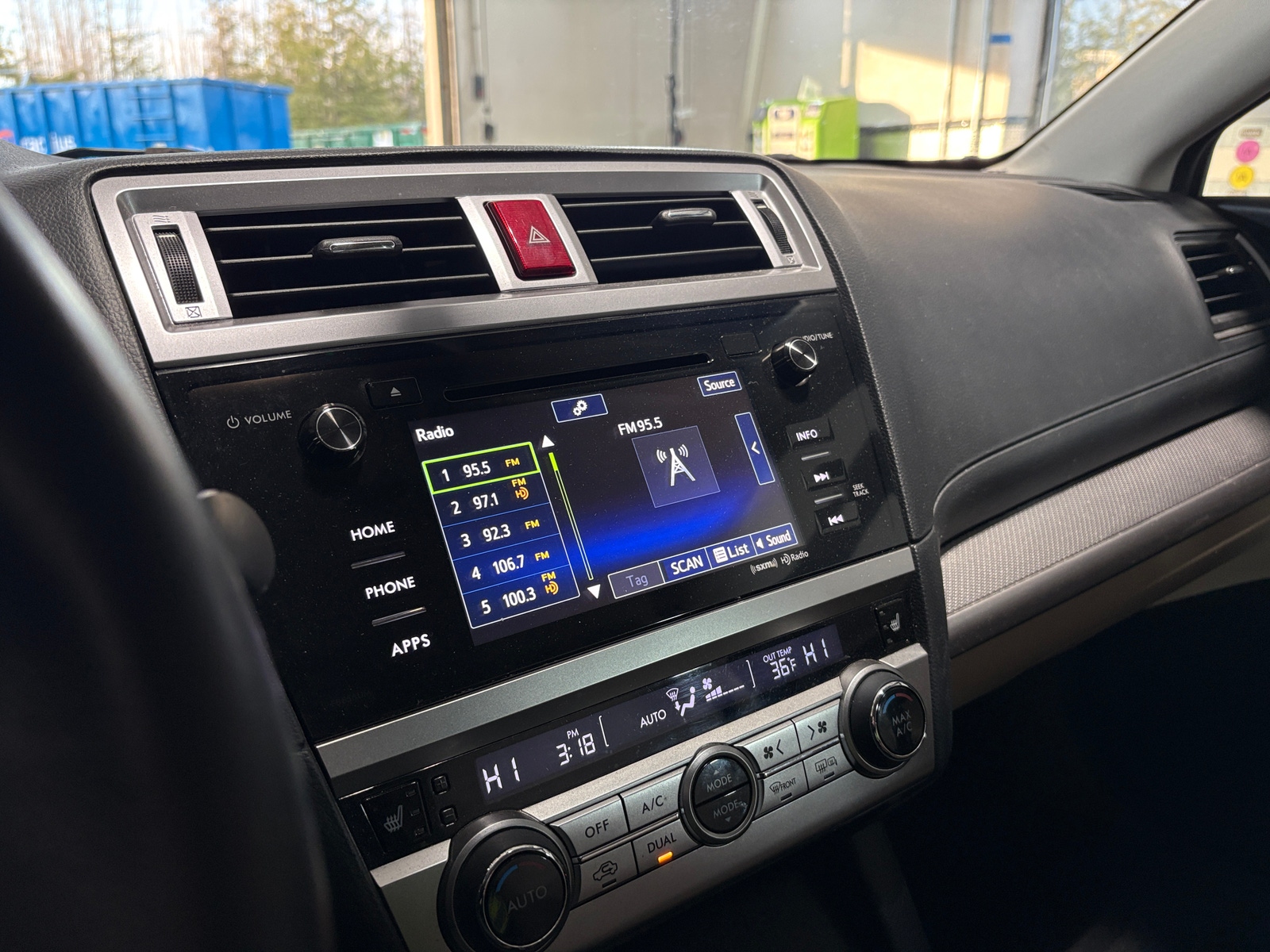 Thumbnail: 2017 Subaru Outback - 4