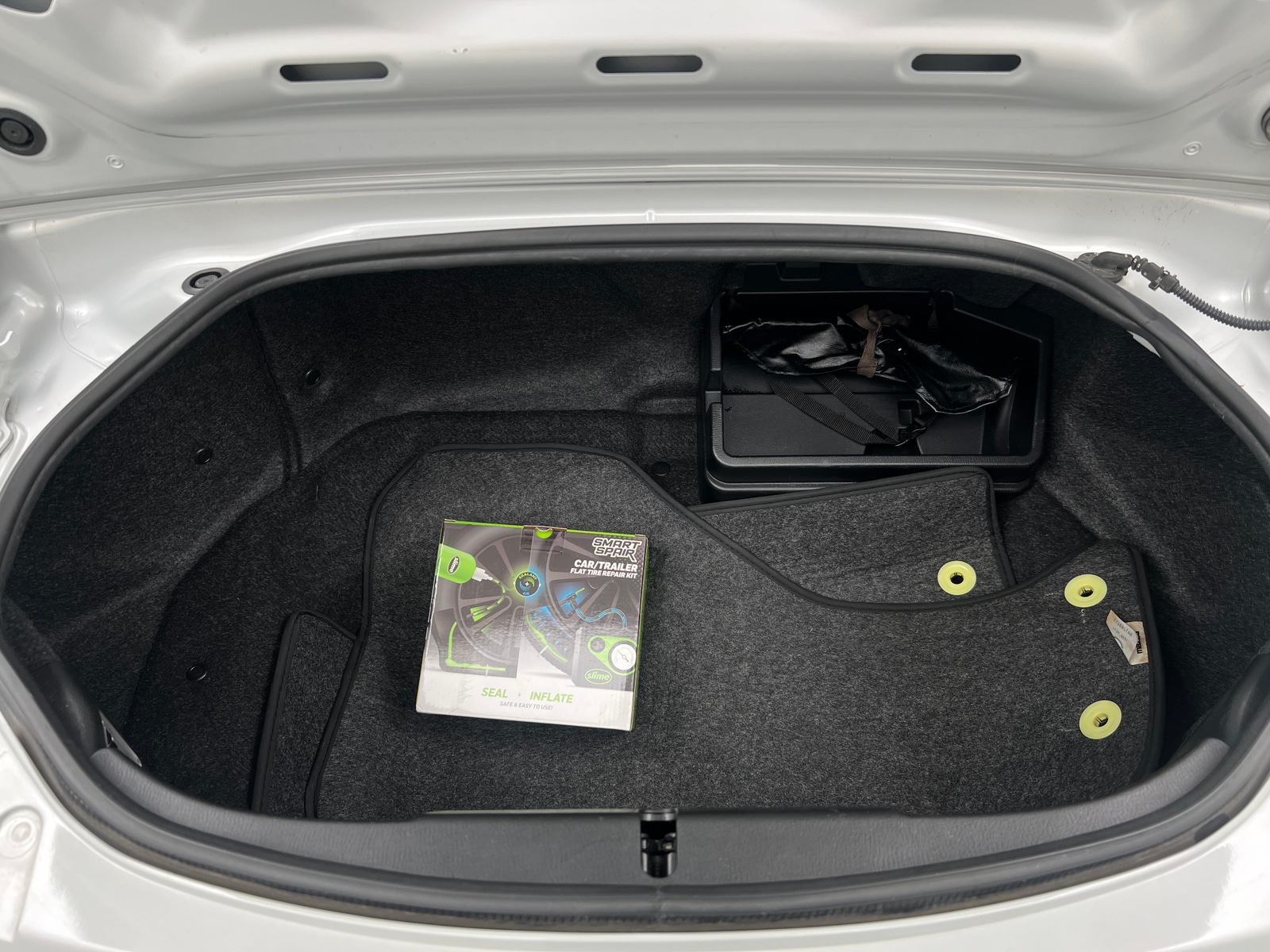 Thumbnail: 2017 Mazda MX-5 Miata - 6