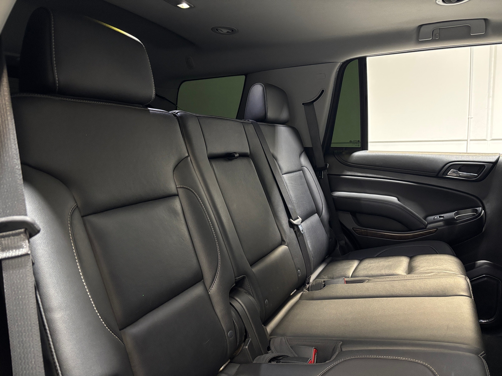 Thumbnail: 2018 Chevrolet Tahoe - 5