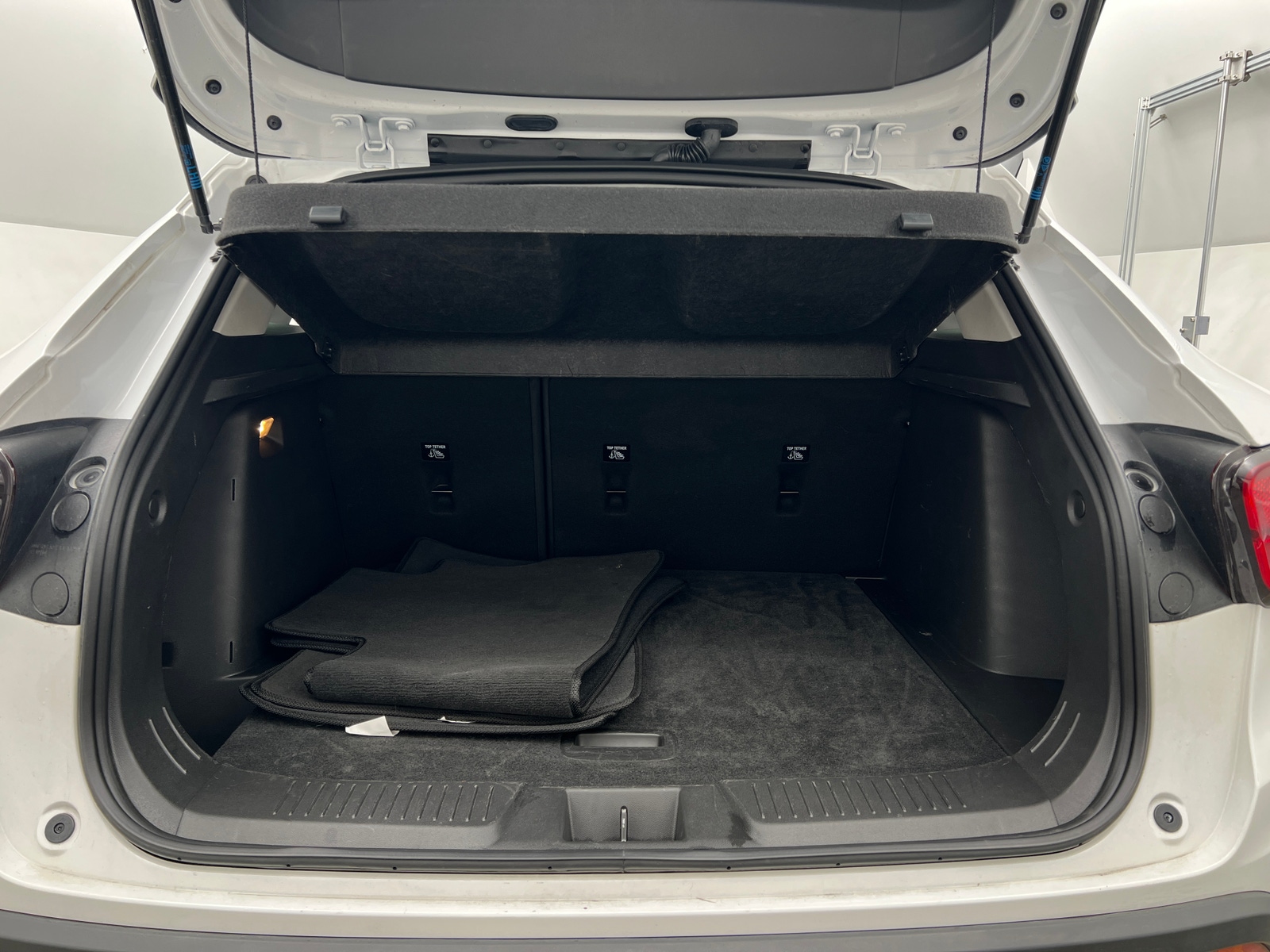 Thumbnail: 2025 Chevrolet Trax - 7