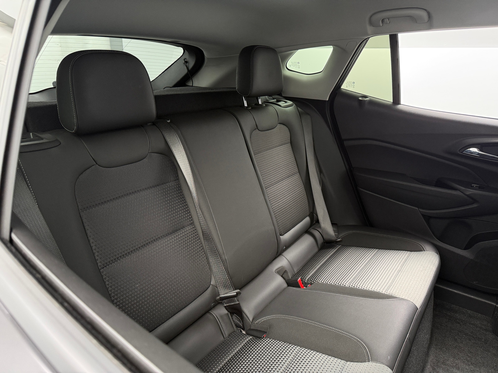 Thumbnail: 2025 Chevrolet Trax - 6