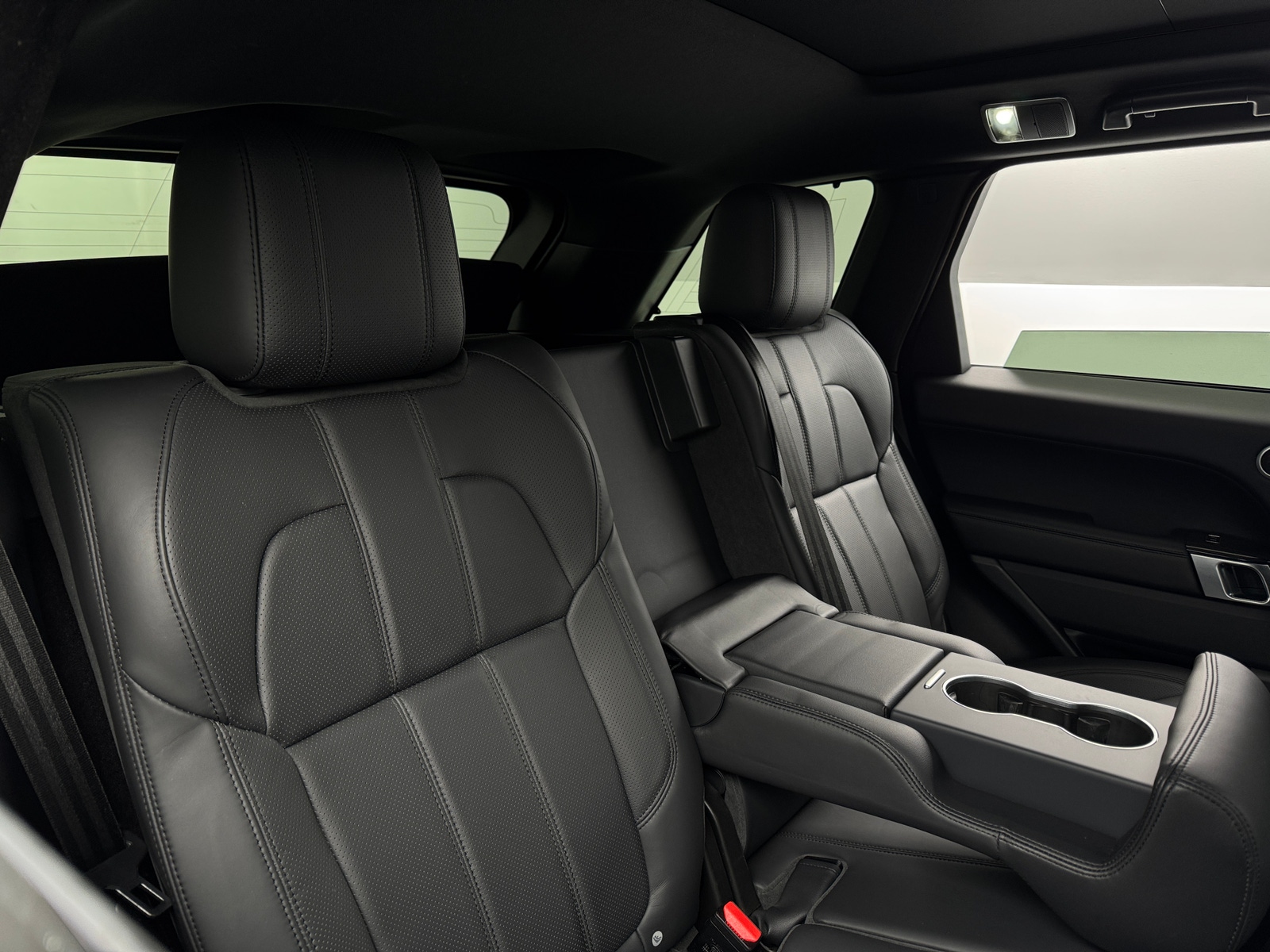 Thumbnail: 2017 Land Rover Range Rover Sport - 5