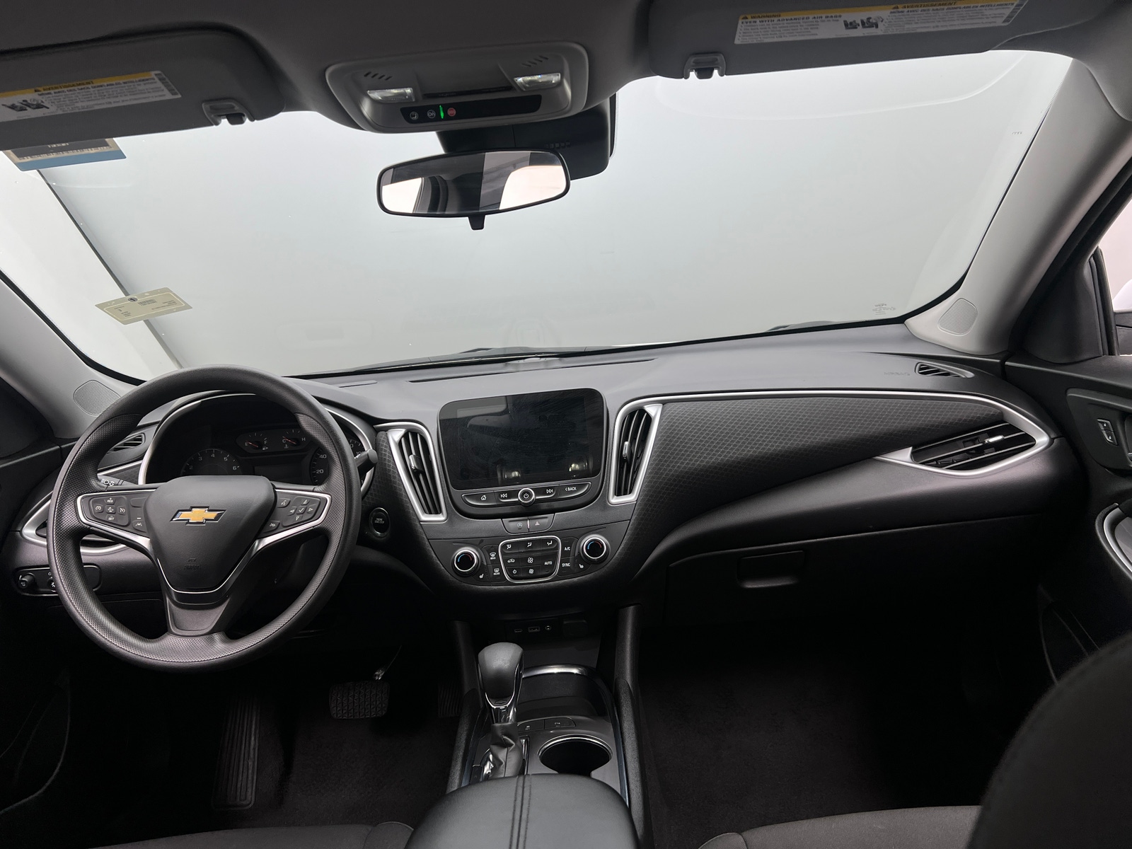 Thumbnail: 2024 Chevrolet Malibu - 3